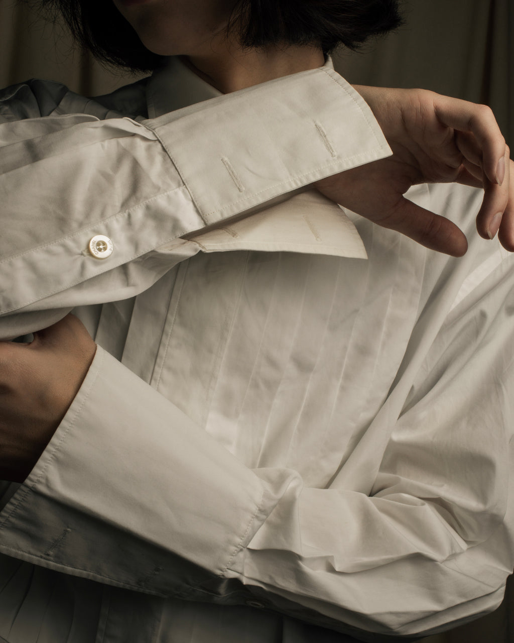 "CHANEL" 96's Spring collection tuck pleats shirt