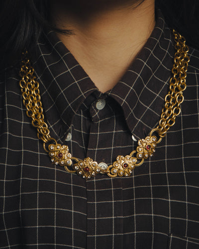 -SPECIAL- “CHANEL” 80’s-90’s ornate gold chain necklace