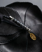 "CHANEL" Black camellia motif brooch