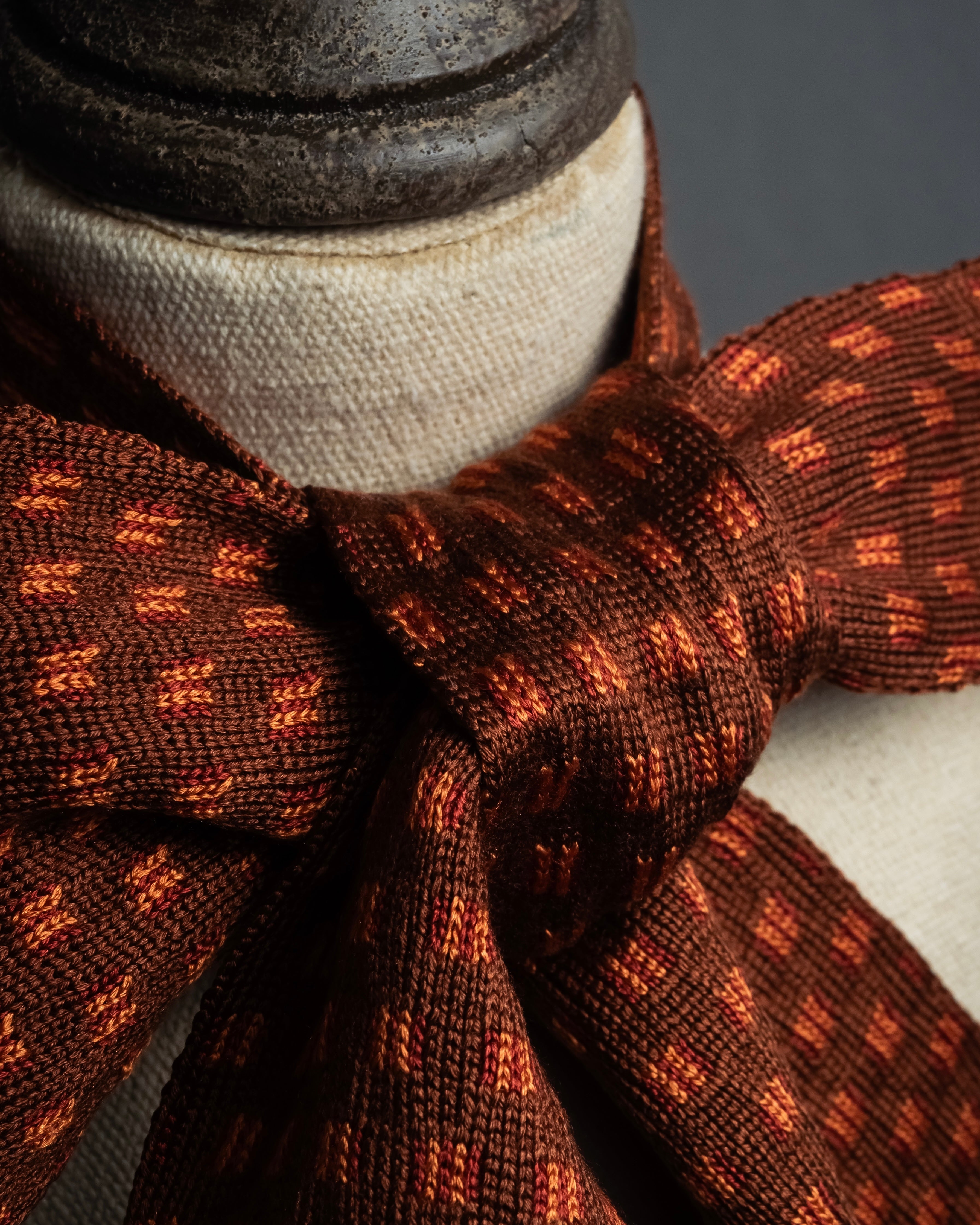 "HERMES" Mosaic dot knit silk neck tie