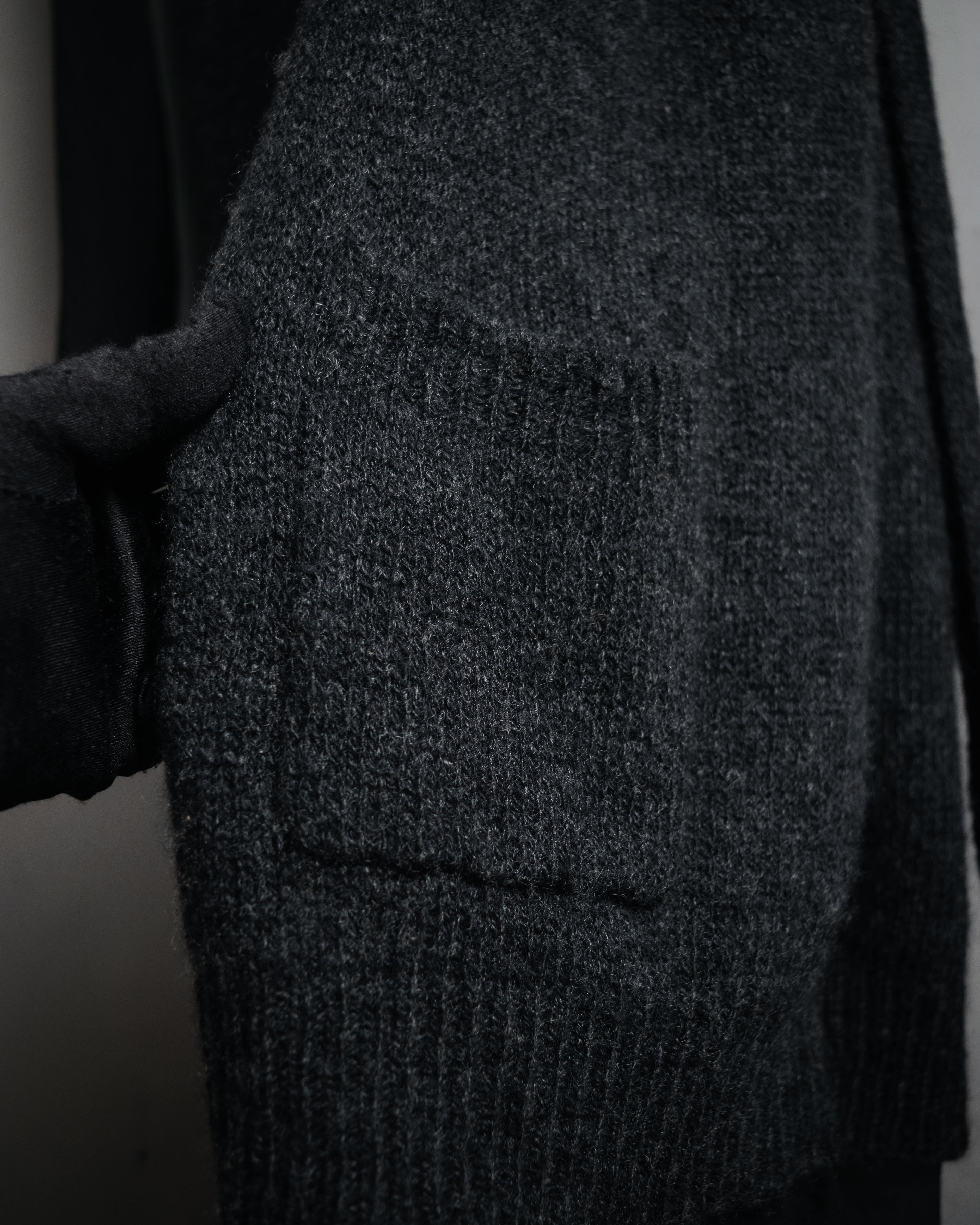 “DRIES VAN NOTEN” 90’s–Early 00’s Cashmere and silk layered belted cardigan