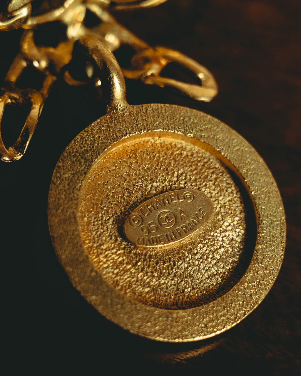 –SPECIAL– "CHANEL" 95AW Jeweled medallion pendant necklace