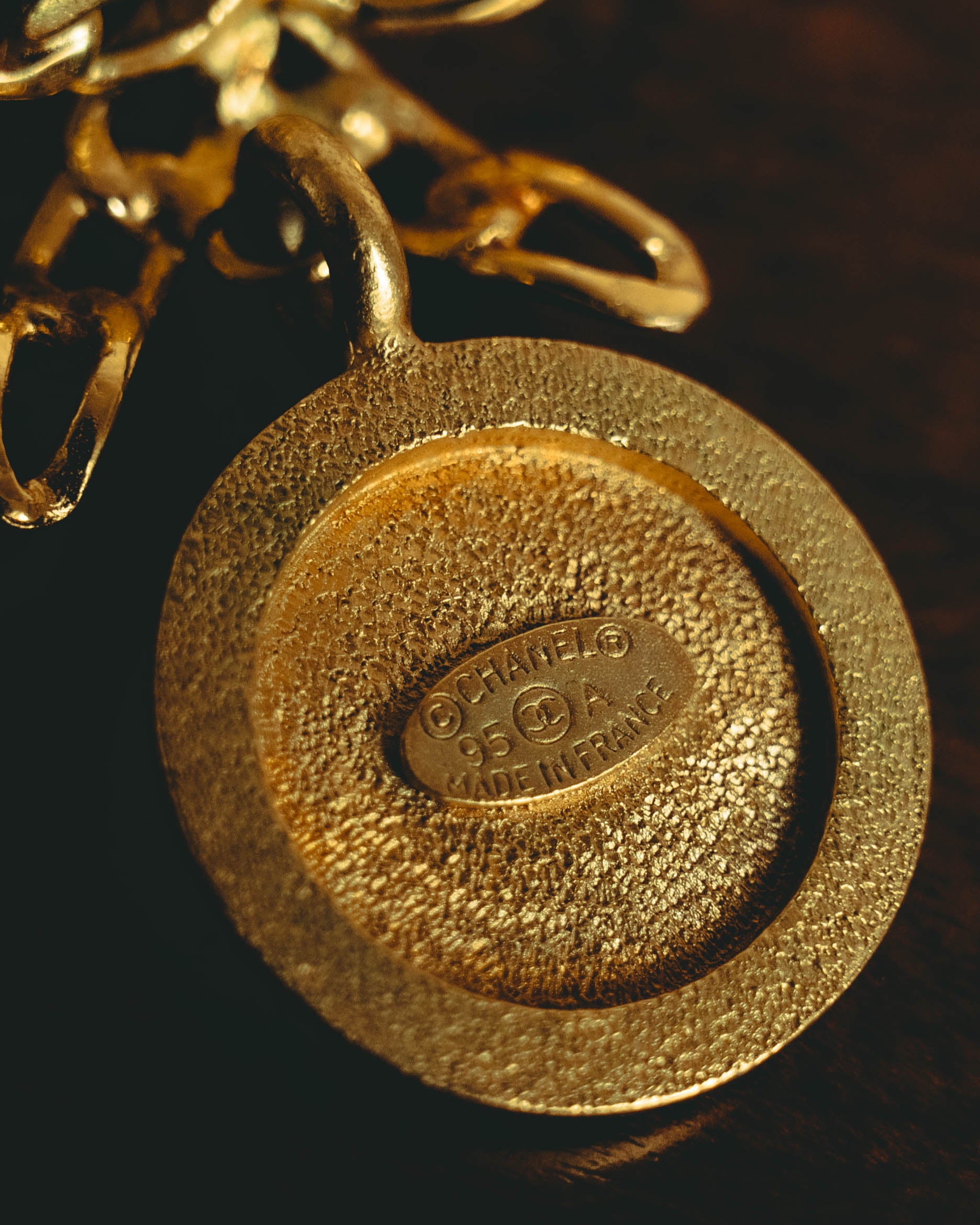 –SPECIAL– "CHANEL" 95AW Jeweled medallion pendant necklace
