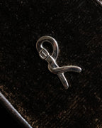 "Roberta Di Camerino"
 Velvet combination design hand bag