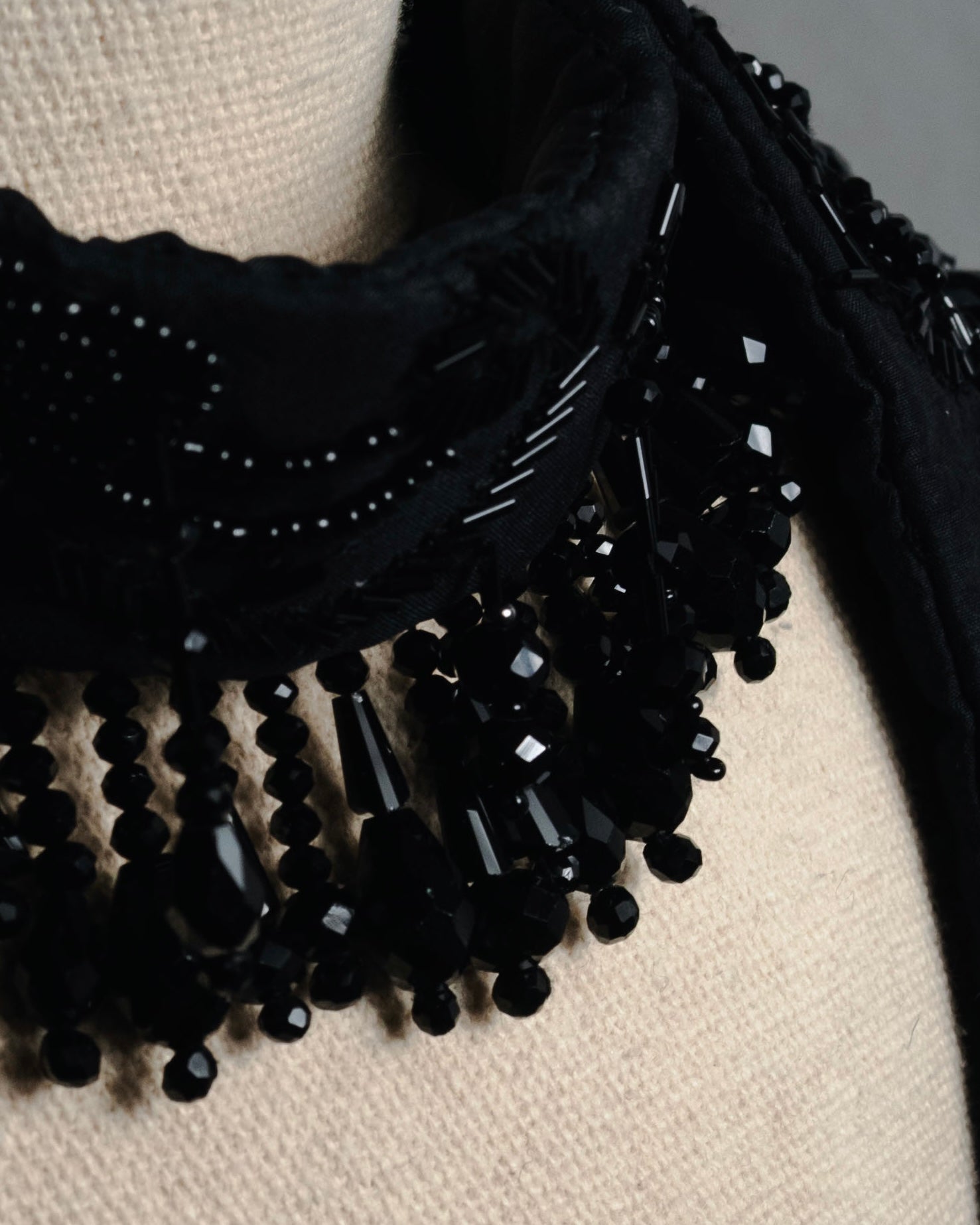 –SPECIAL– "DRIES VAN NOTEN"
2008-2014 Beaded fringe tie choker collar