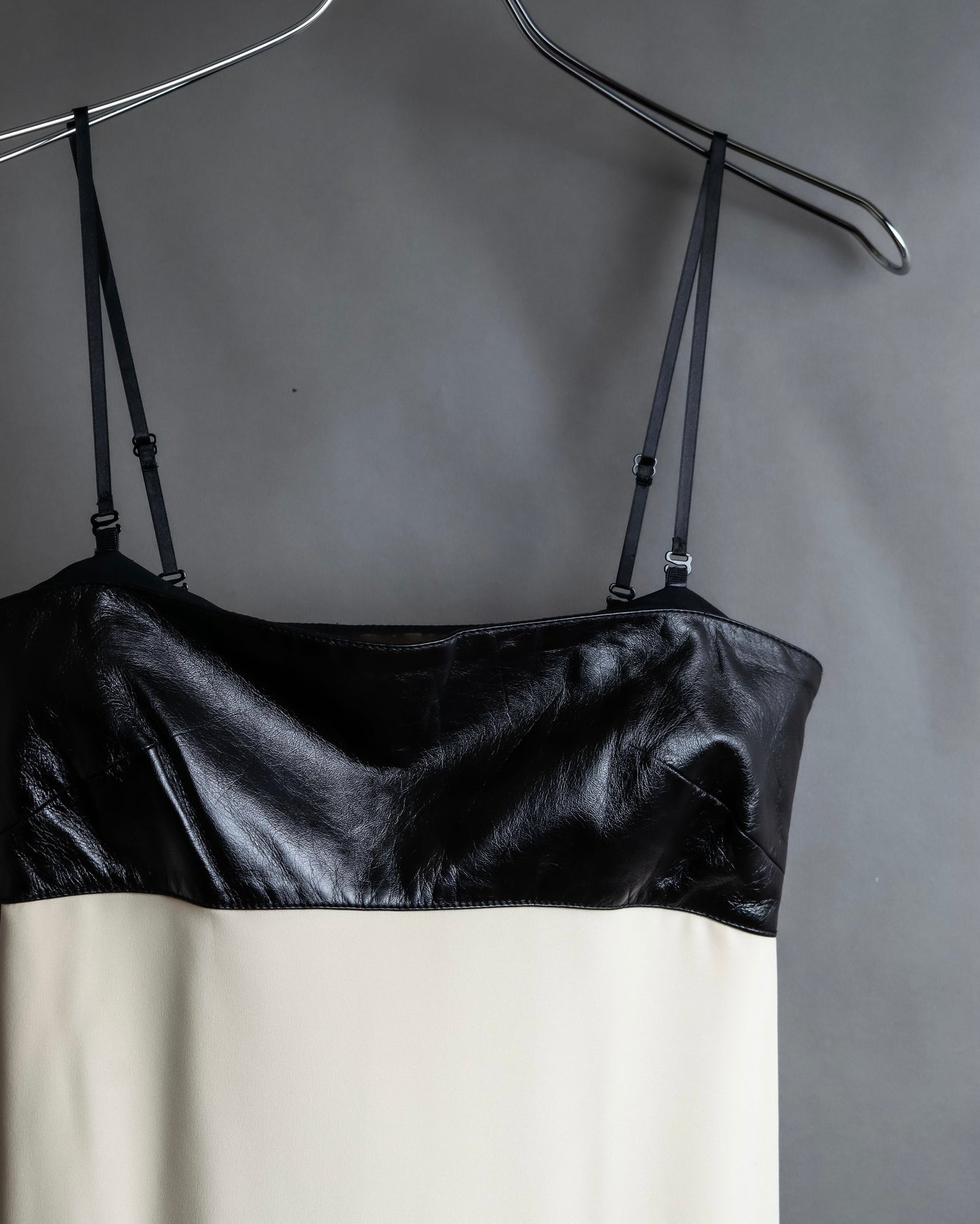 "LOEWE" Leather body bicolor unisex design camisole