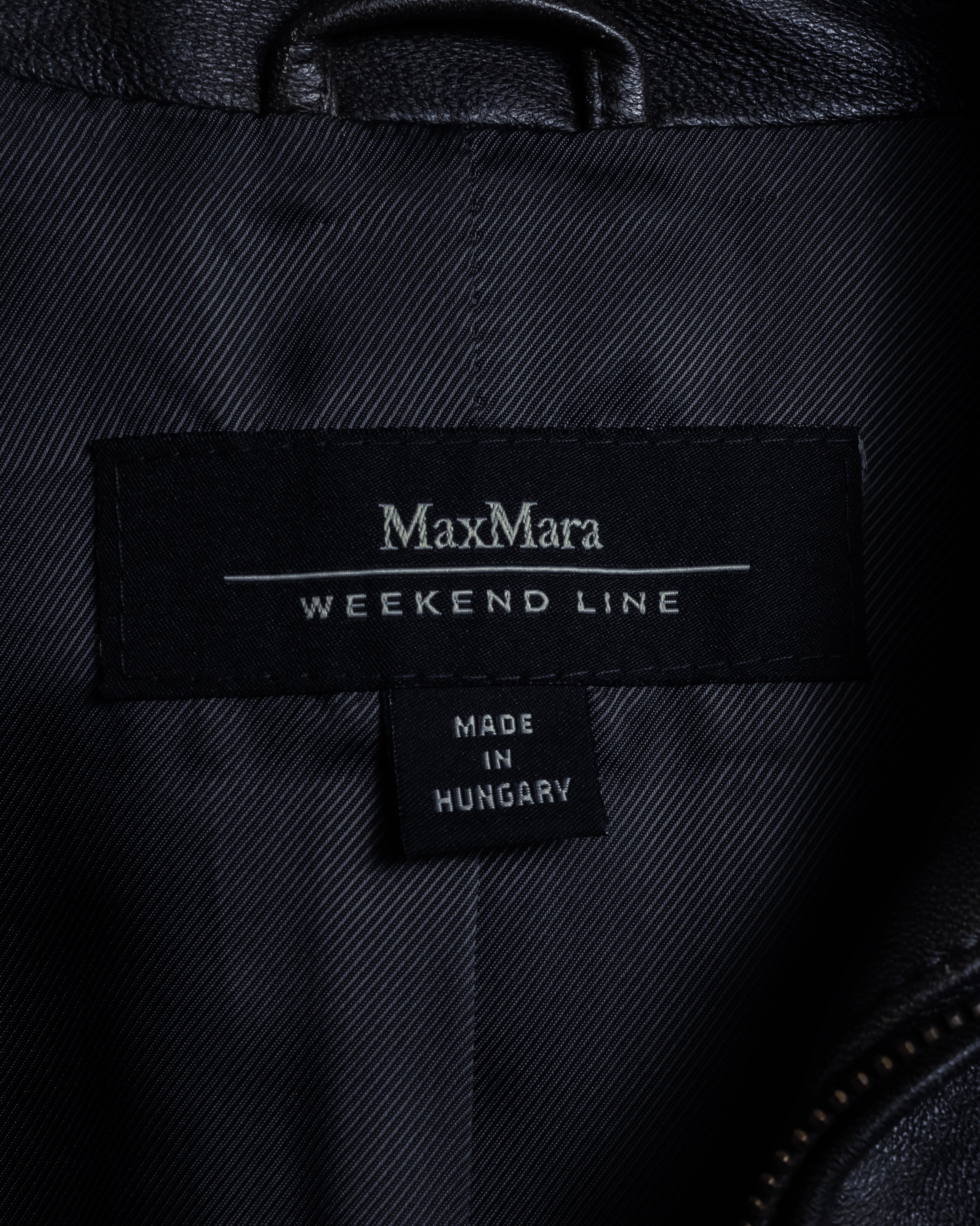 "Weekend Max Mara" Minimalist design center zip-up leather jacket