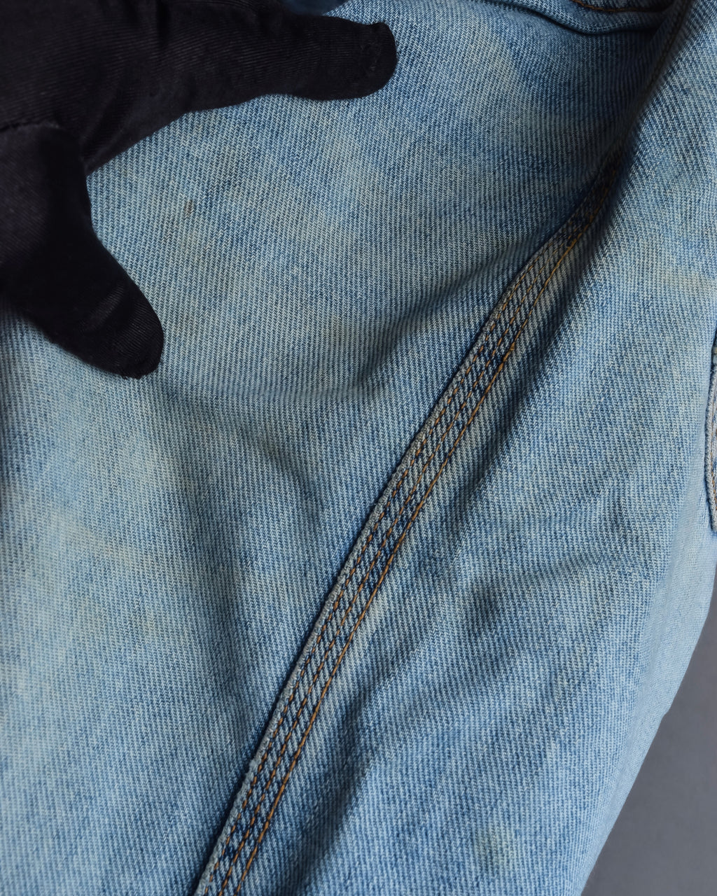 "JEAN PAUL GAULTIER JEANS" Beautiful fade button fly straight denim