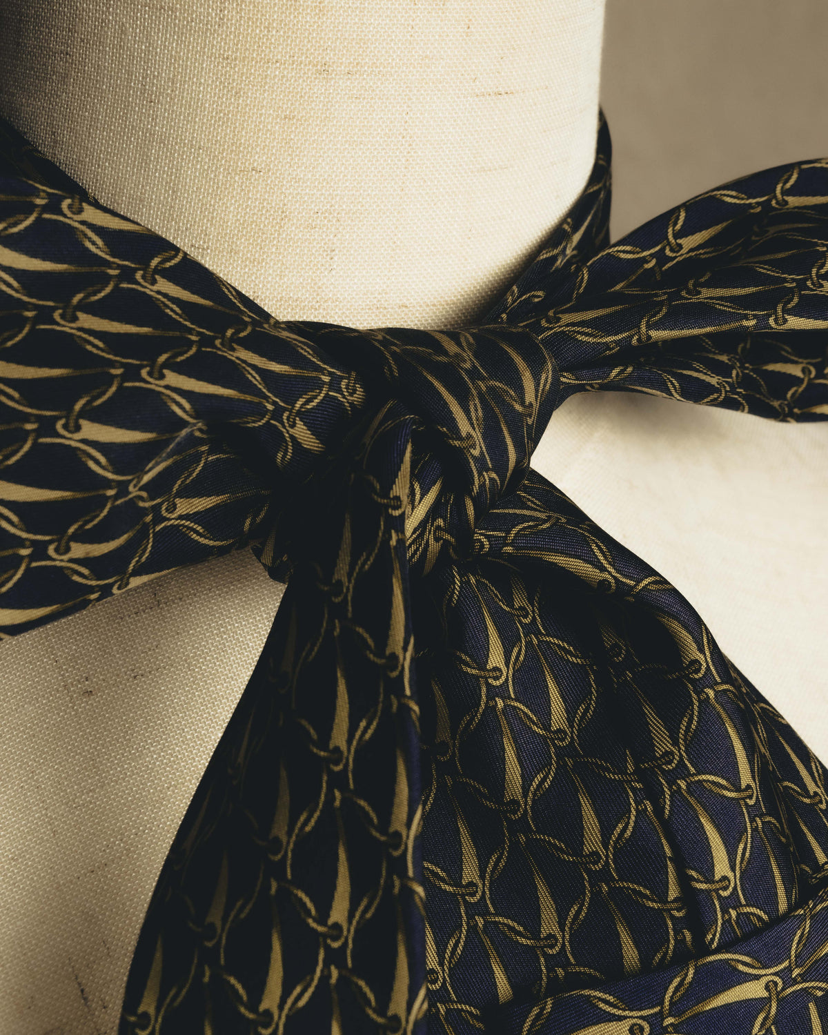 "GUCCI" 80's Nautical patterned silk necktie