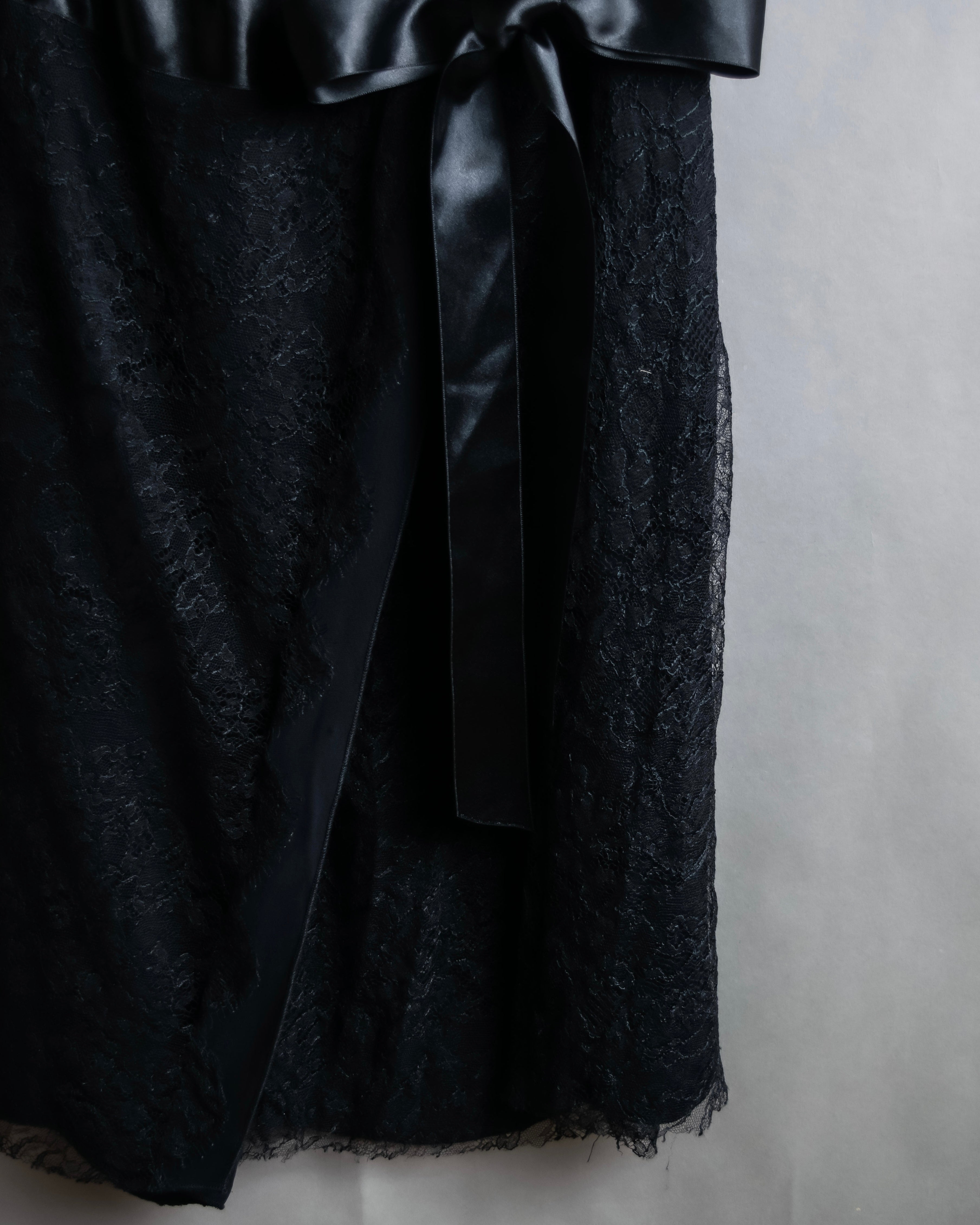 "RED VALENTINO"Ribbon belted design lace black dress