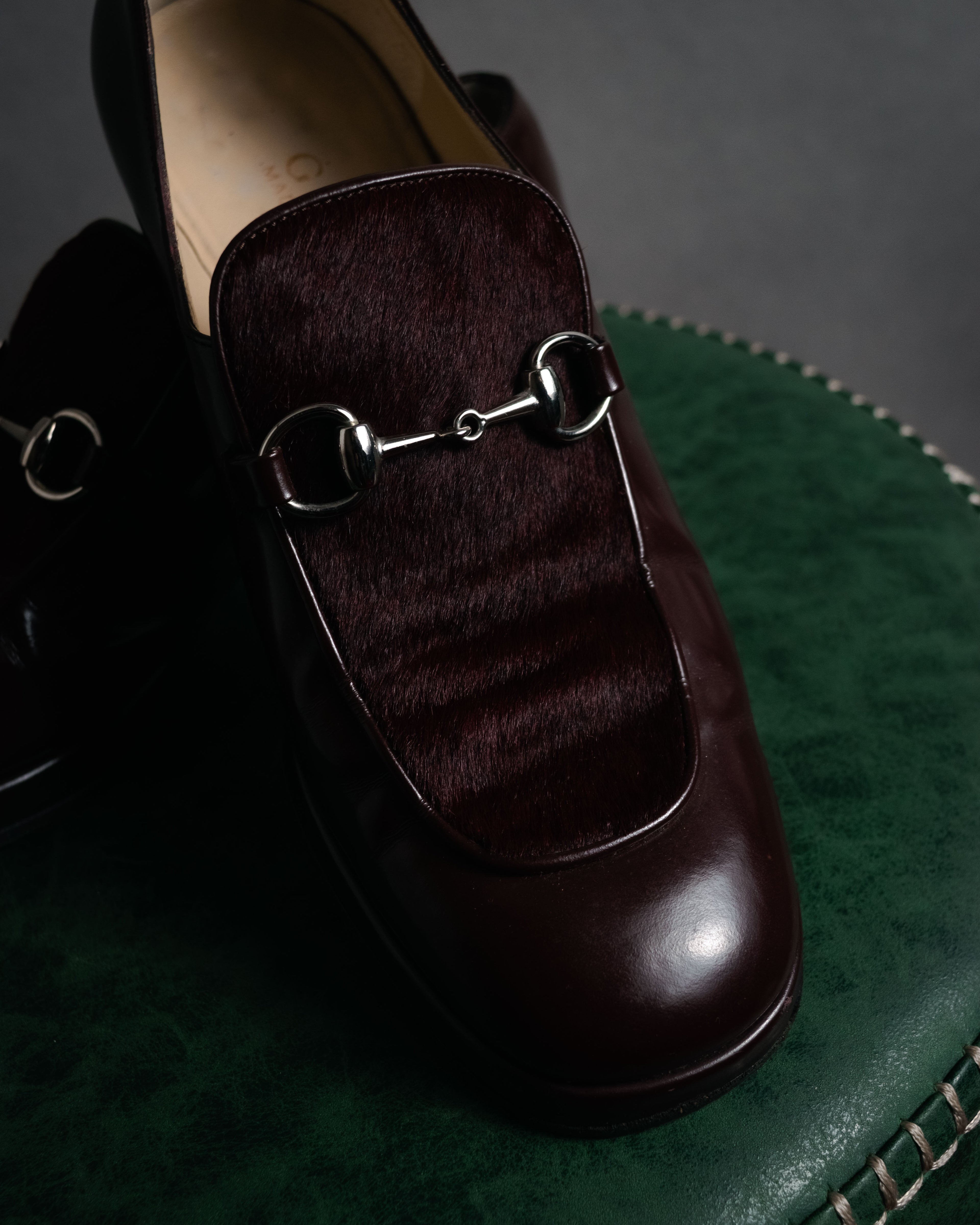 "GUCCI" 90’s-00’s Horsebit haircalf panel loafers