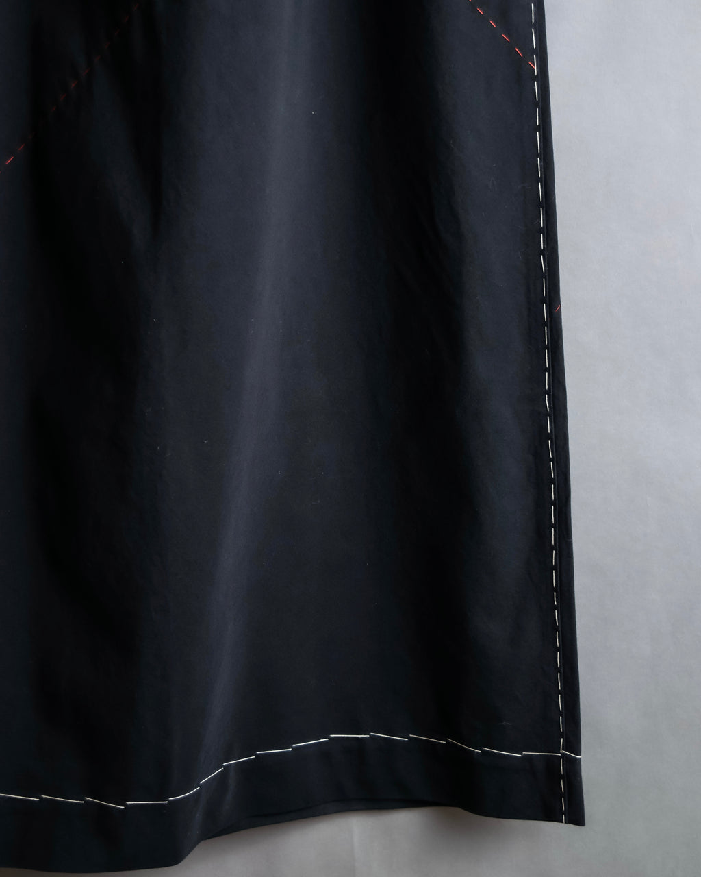 "YOHJI YAMAMOTO" Stitched hemline design flared skirt