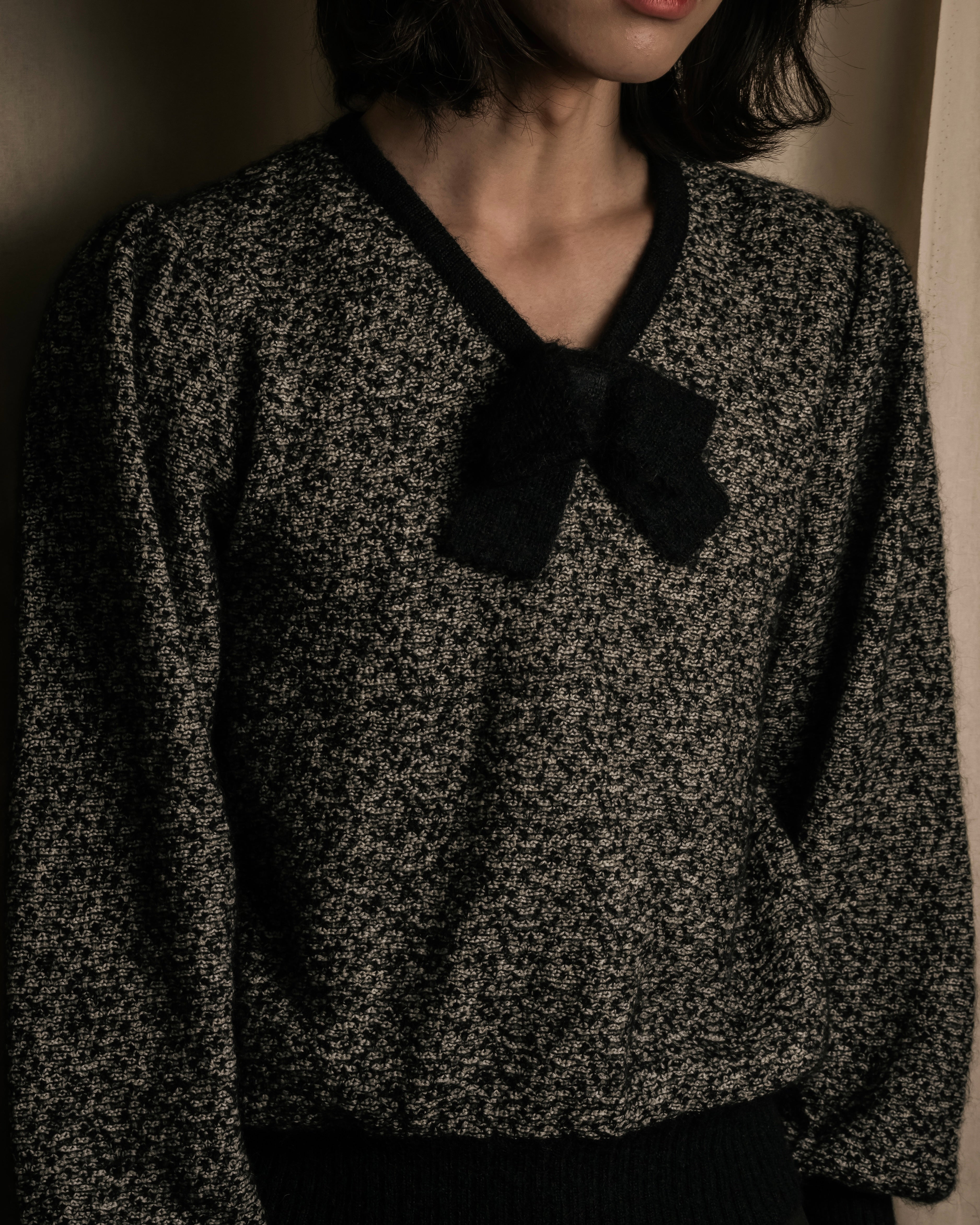 "Christian Dior PRETA PORTER"
Ribbon design mixed yarn knit pullover