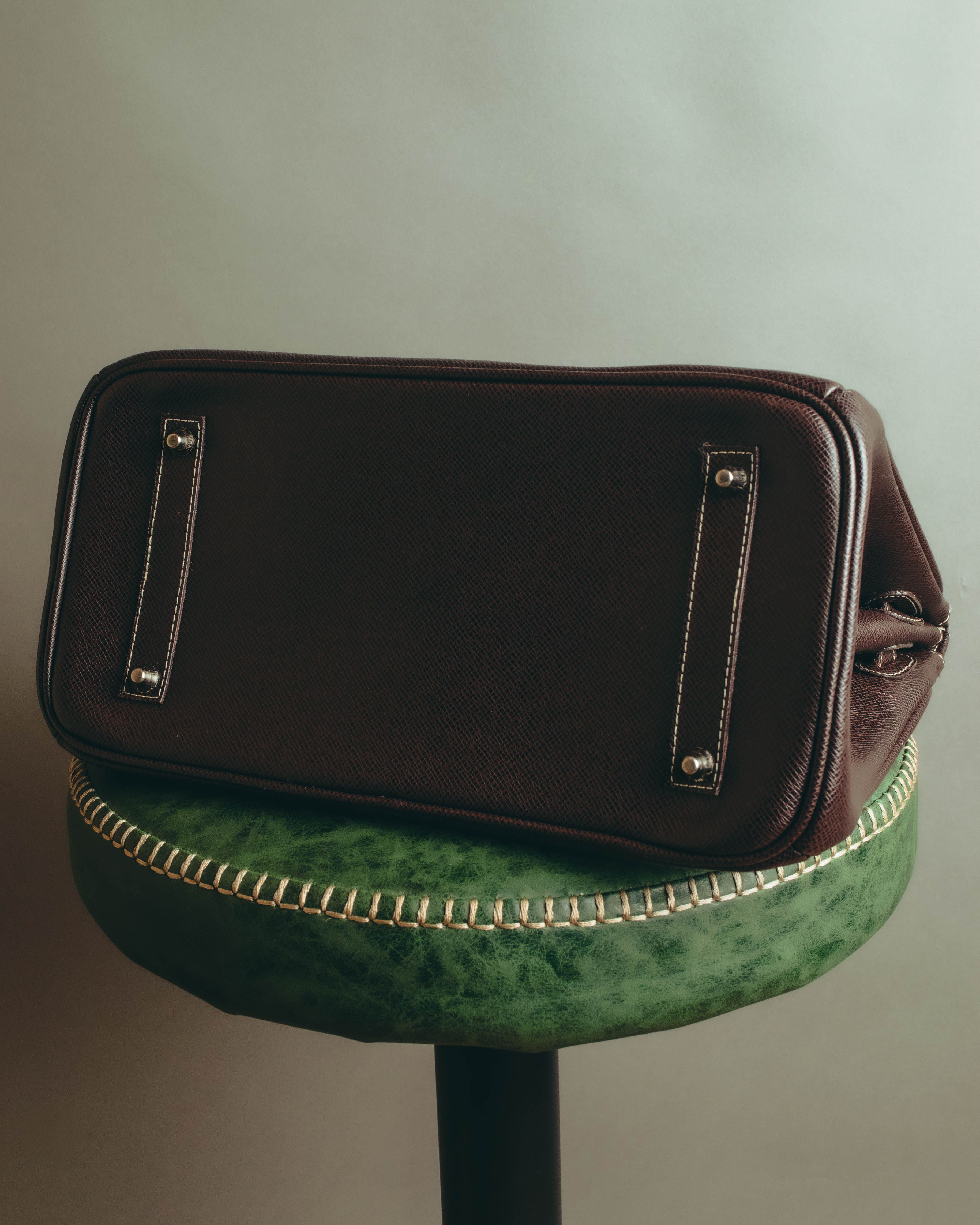 "Yves Saint Laurent" 90's-00's Classic textured leather structured top handle bag