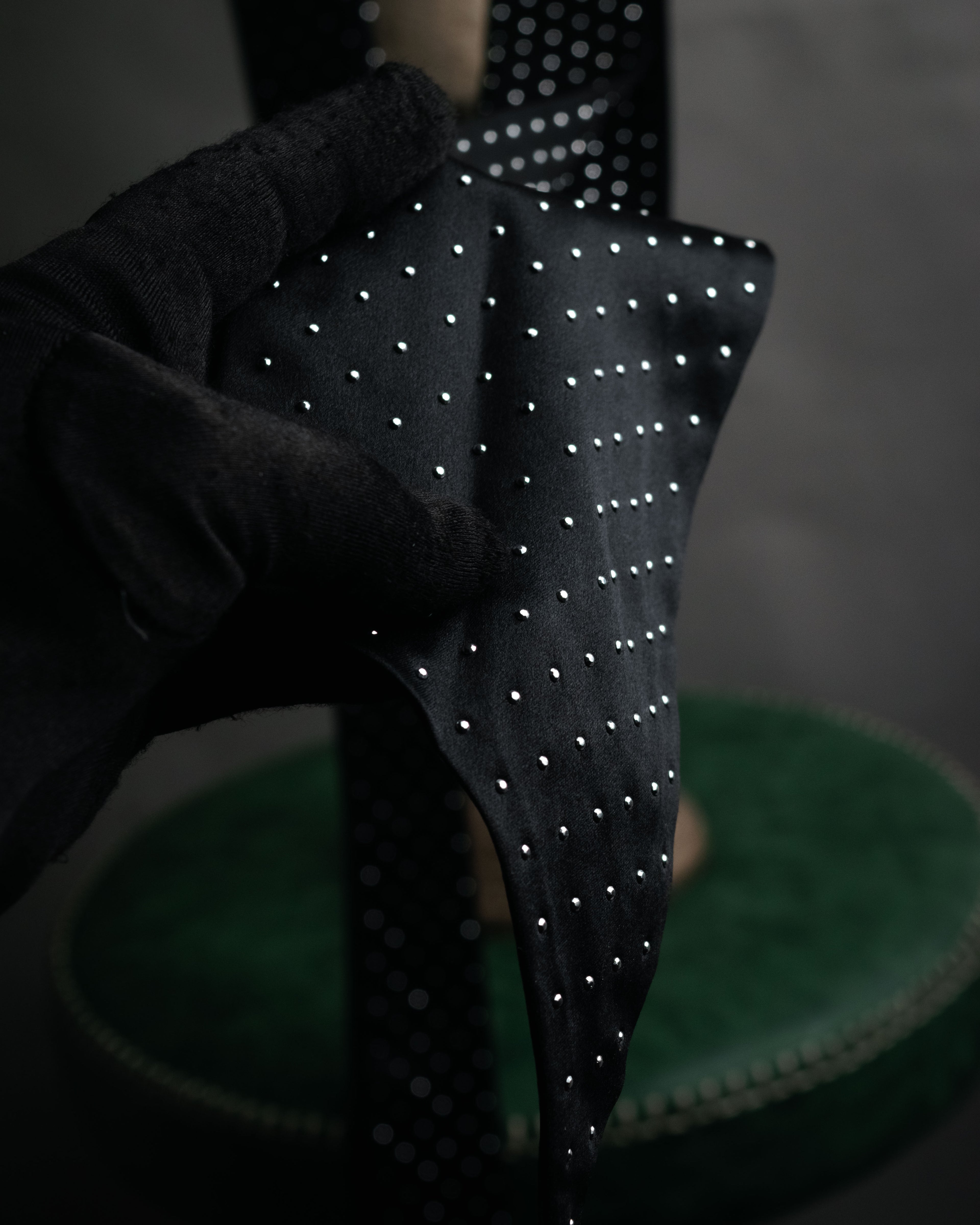 –SPECIAL– “SAINT LAURENT PARIS”
2013-2016 Studded silk ribbon tie
