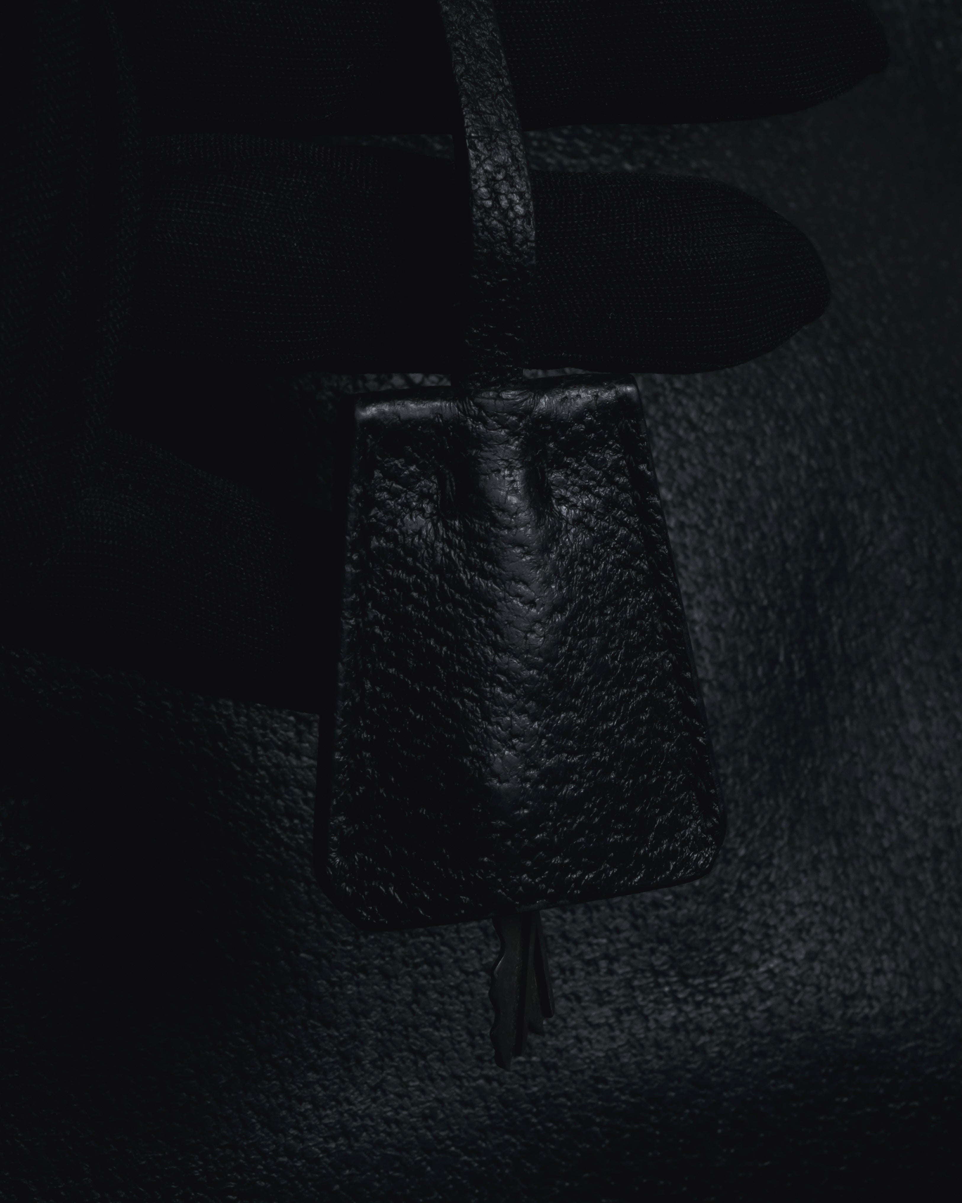 "PRADA" 90’s-00’s Vitello daino leather doctor bag