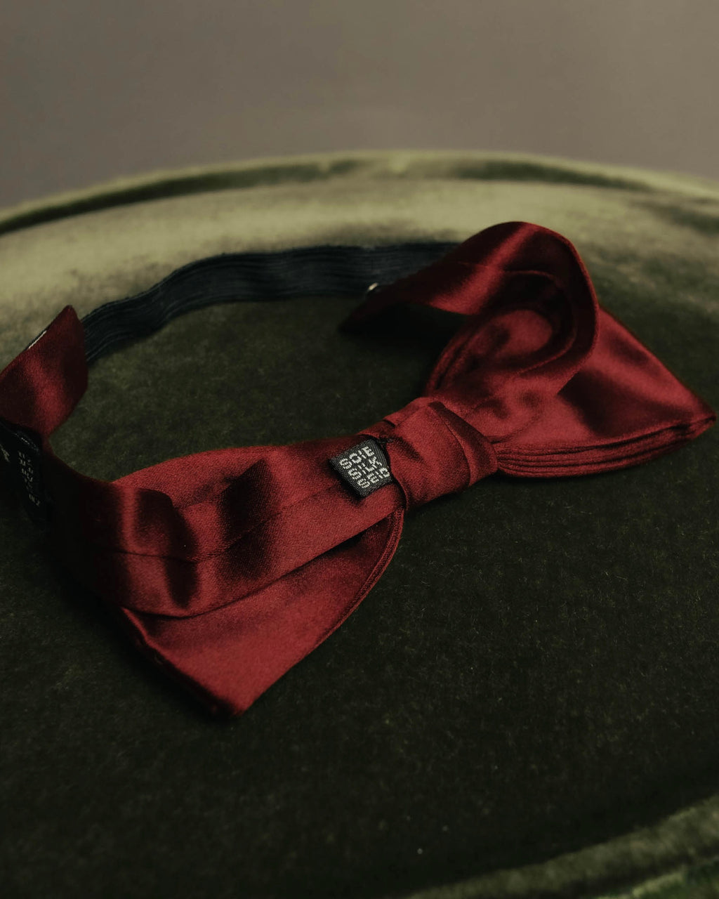“Christian Dior” Late 80’s-90’s monsieur burgundy satin bow tie