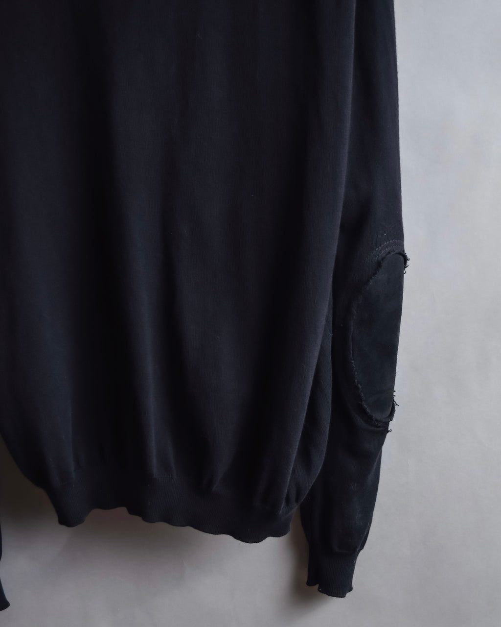 "MAISON MARGIELA" 18SS Elbow patched v-neck knit cardigan