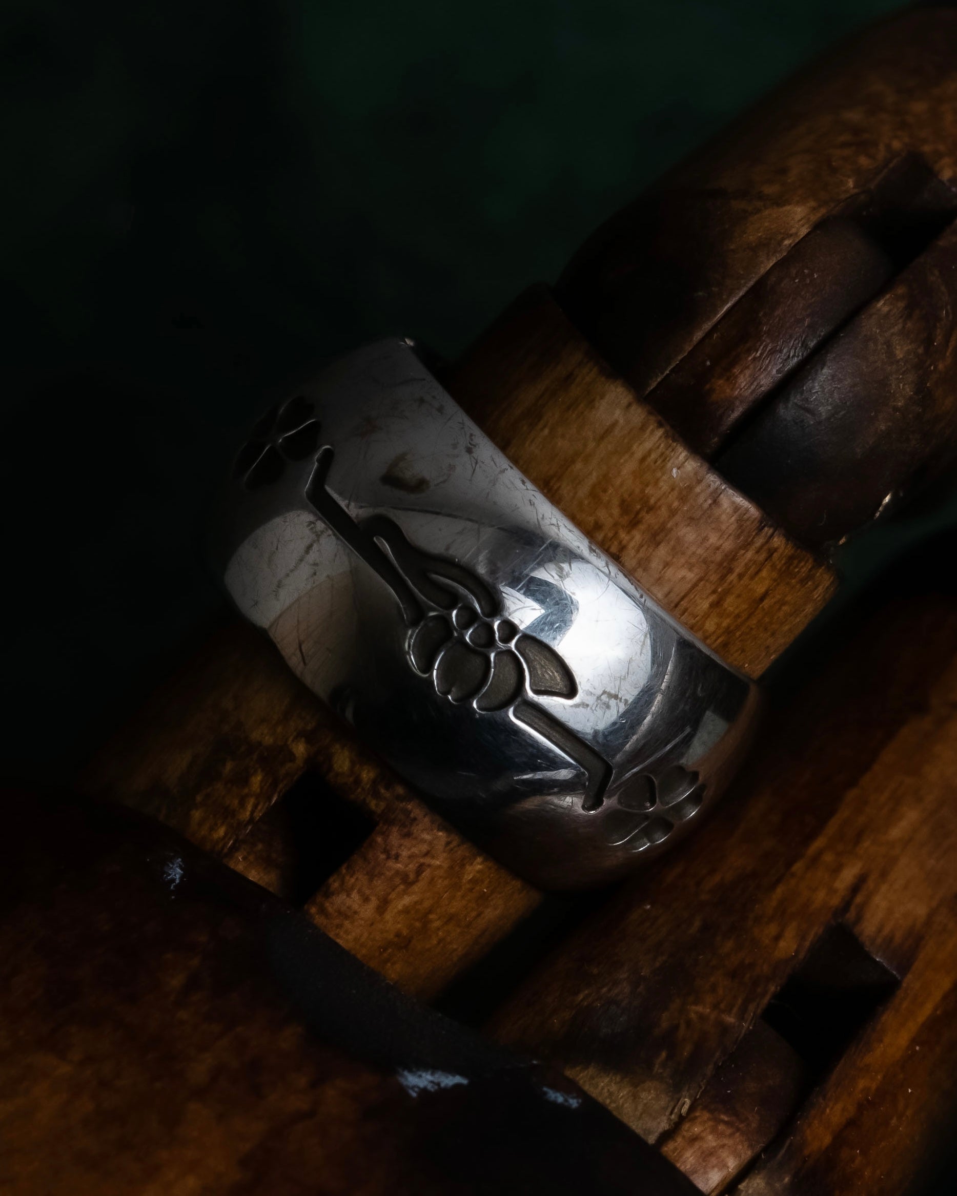 "BVLGARI" Save the Children series logo engraved silver ring