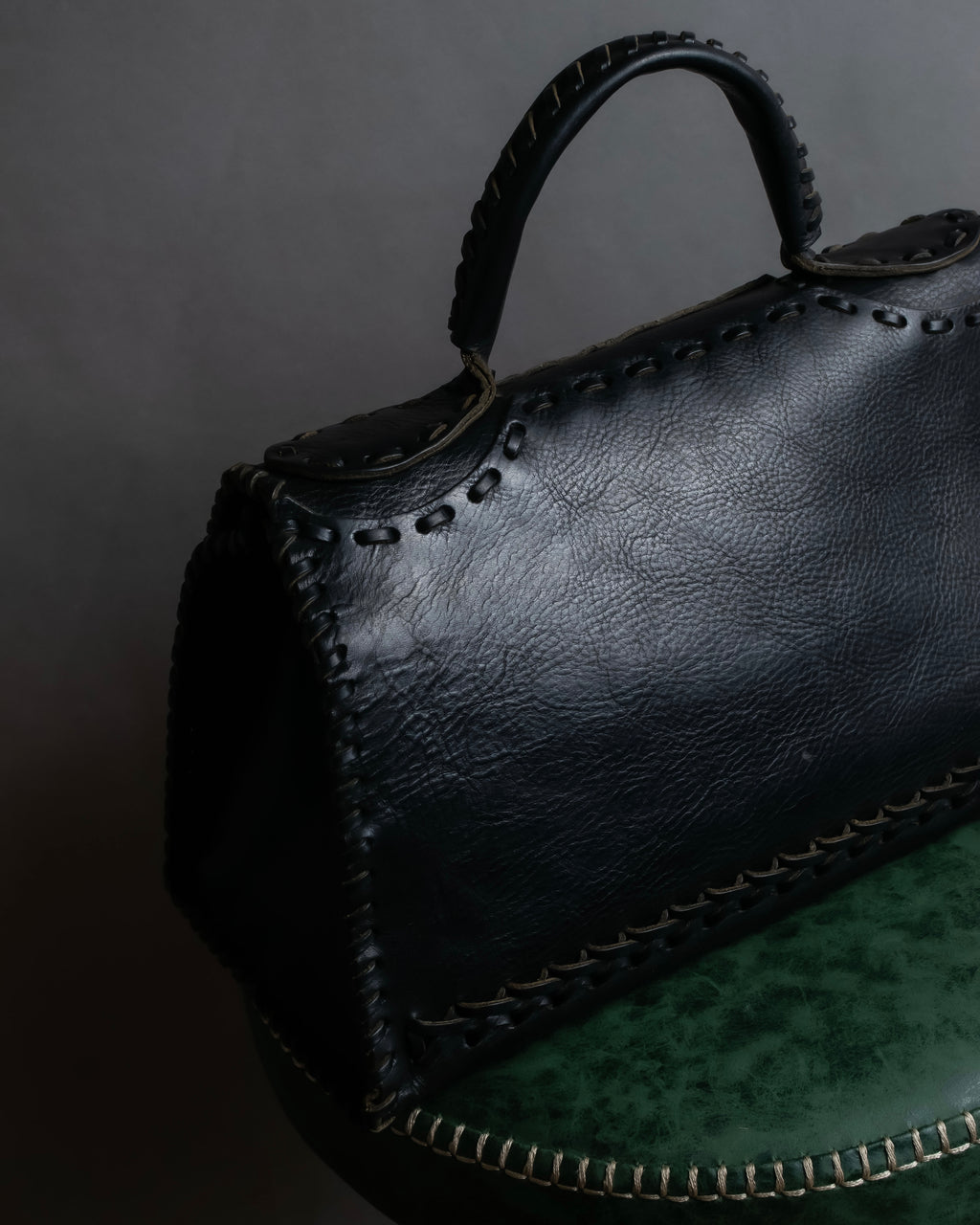 "FENDI" Hand stitched design leather hand bag