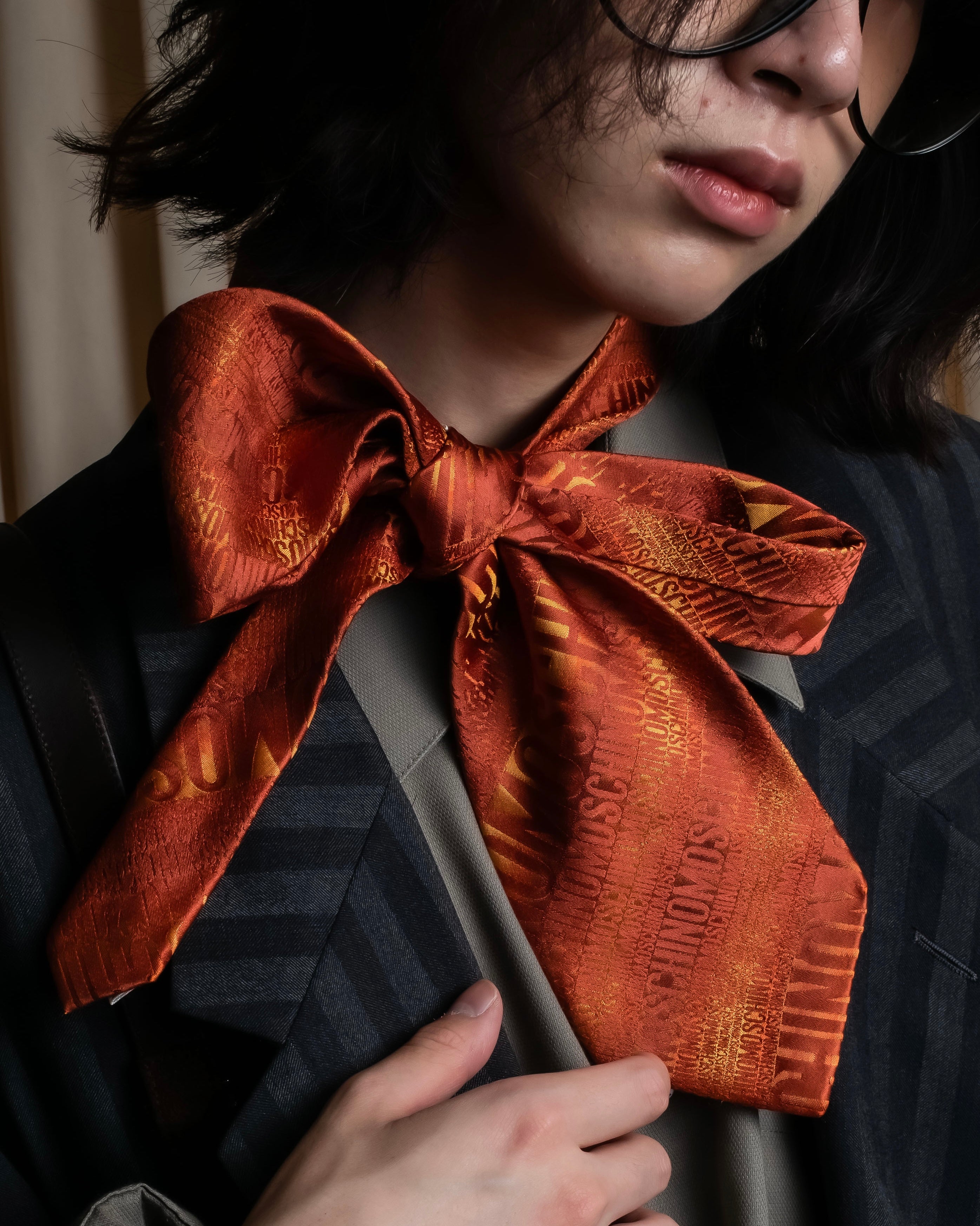 "MOSCHINO" Logo engraved patterned glossy silk necktie