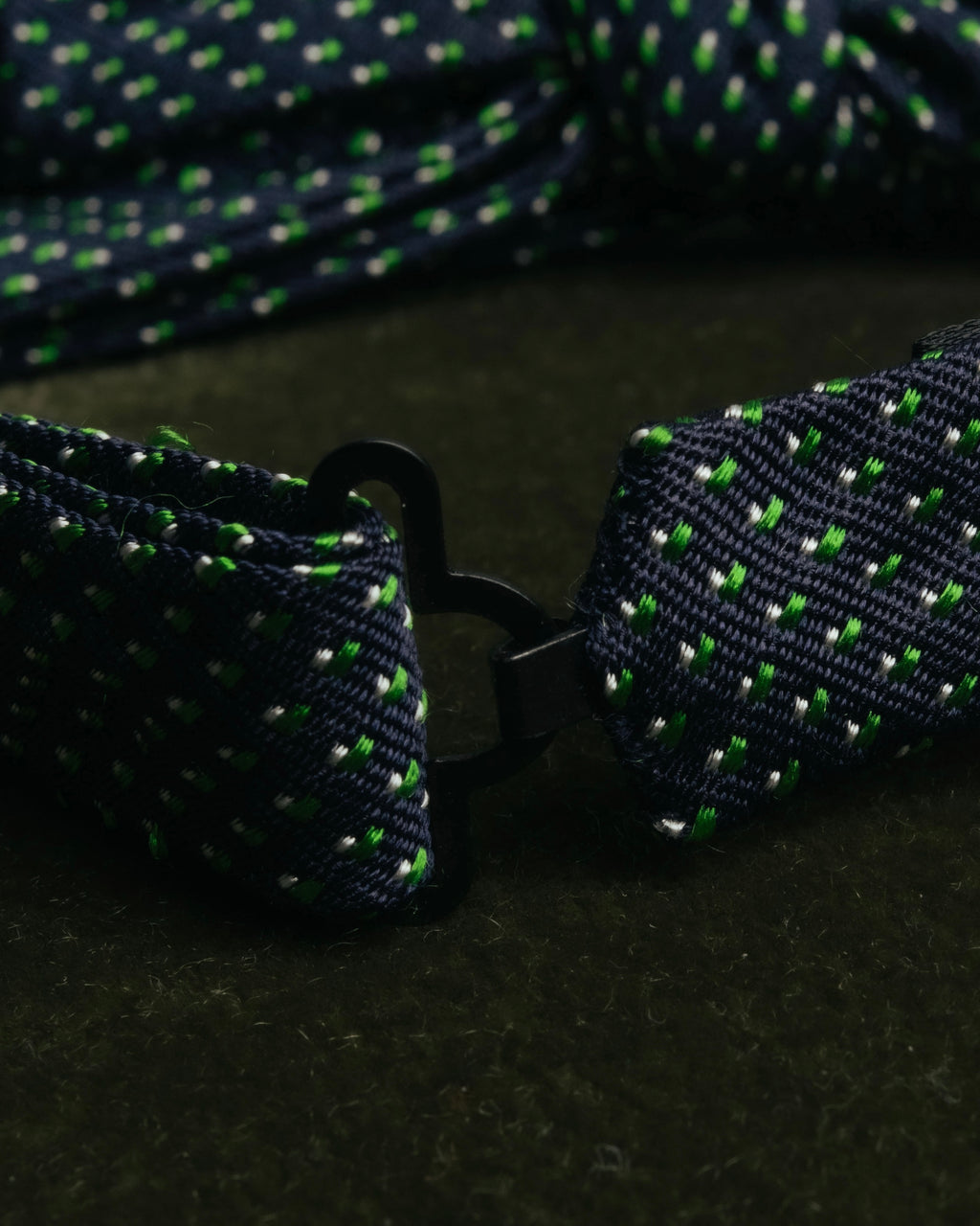 “GUCCI” 10’s Micro jacquard pre tied bow tie