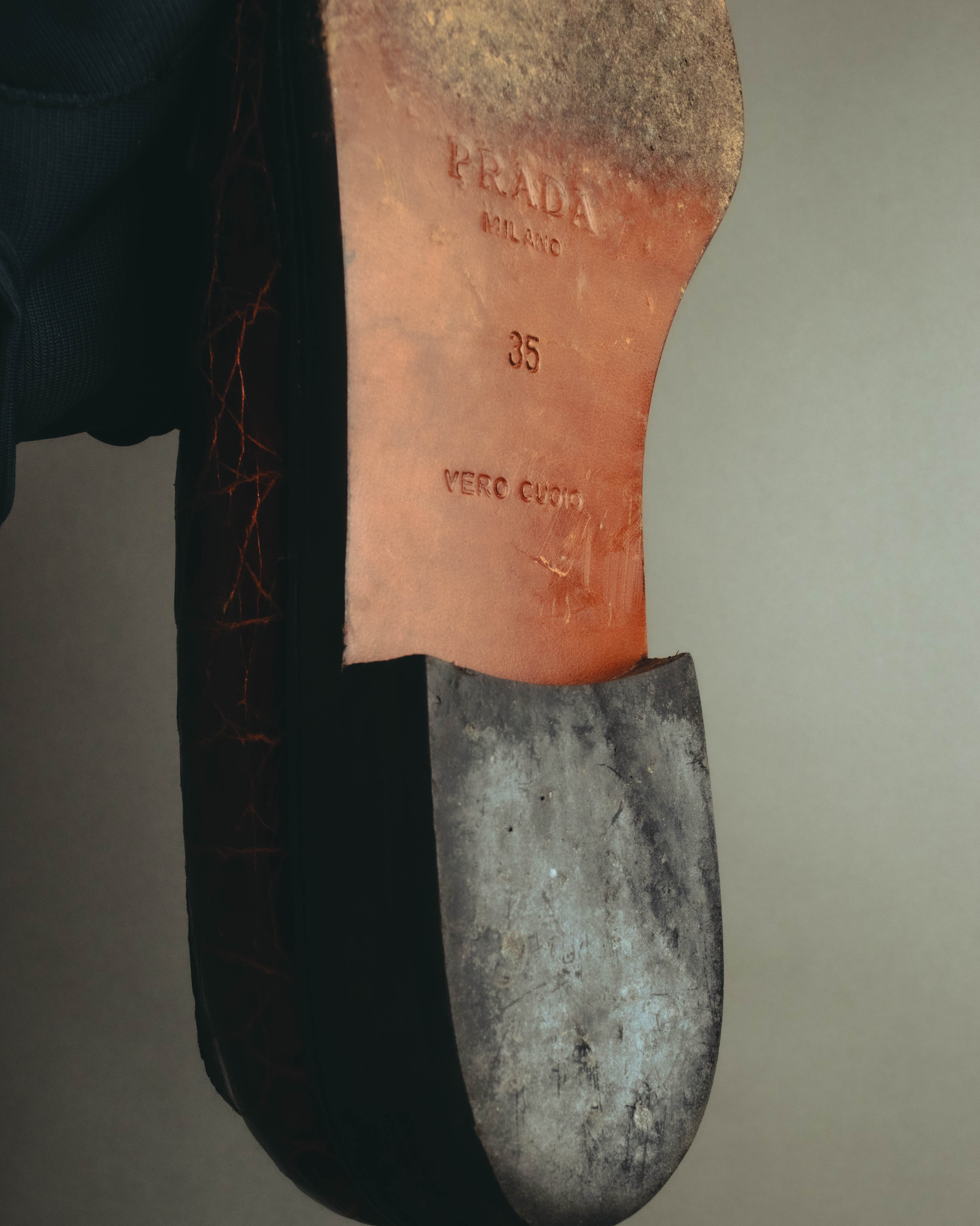 "PRADA" 90's-00's Croc embossed leather penny loafers