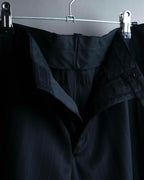 "JEAN PAUL GAULTIER HOMME"
Oversized shadow stripe set up