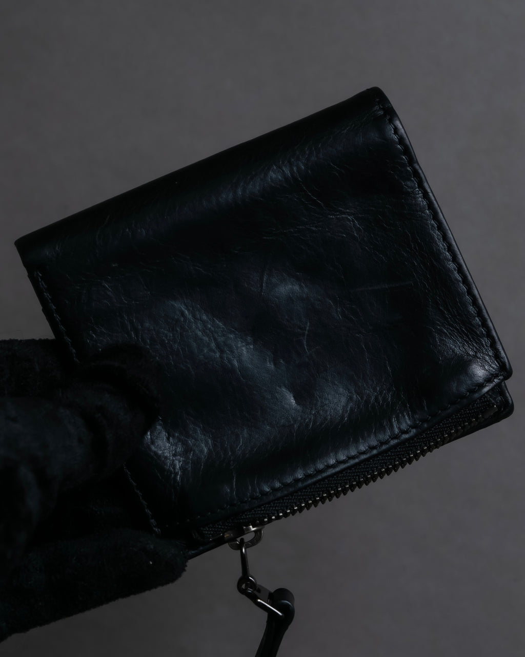 "MAISON MARGIELA" Anonymous stitch design bi-fold wallet