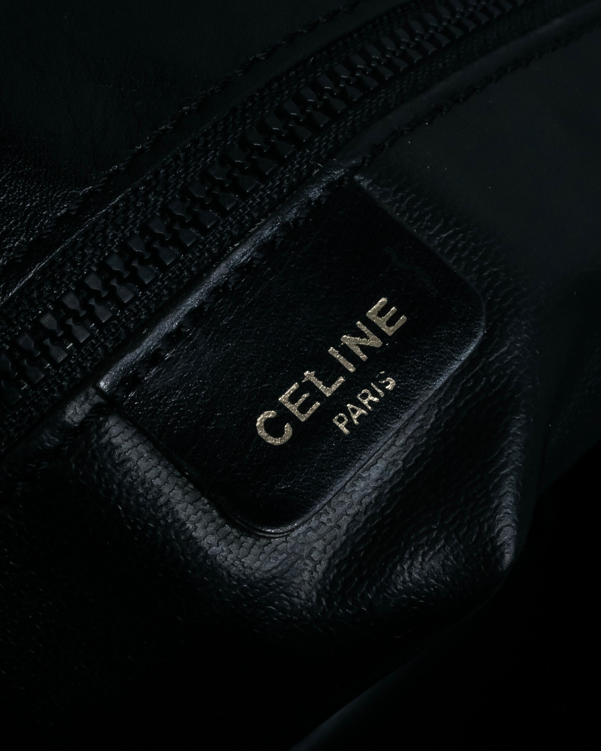 "CELINE" 80's-90's Crest metal fittings design quilted leather bag