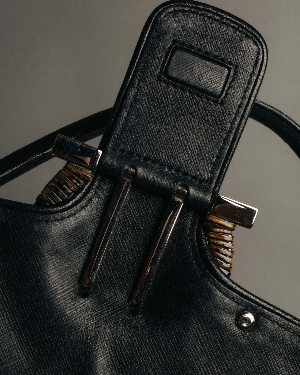 “Salvatore Ferragamo“ 2000’s Wood Gancini leather shoulder bag
