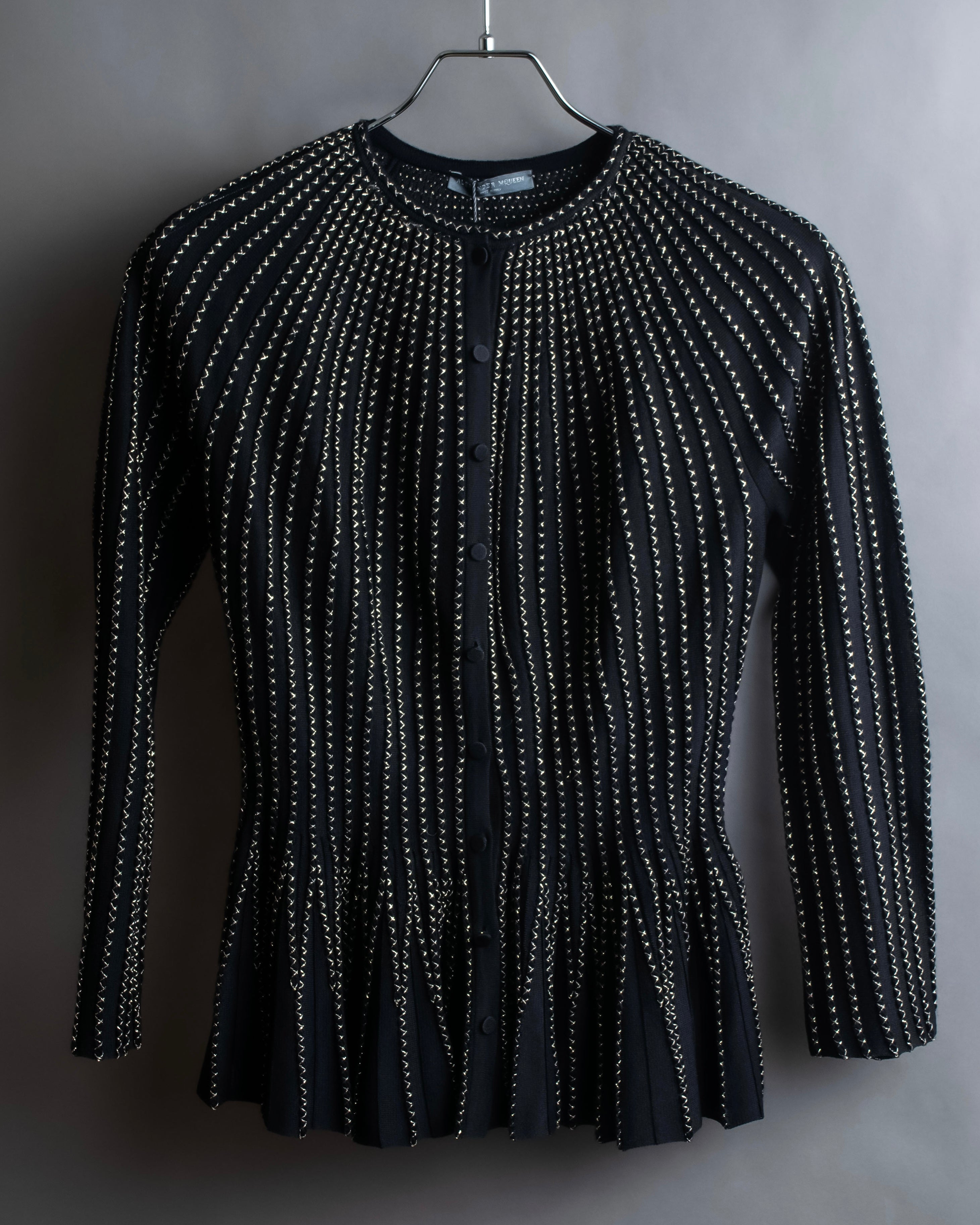 "Alexandar McQueen" Waist-shape detail vertical stitch cardigan