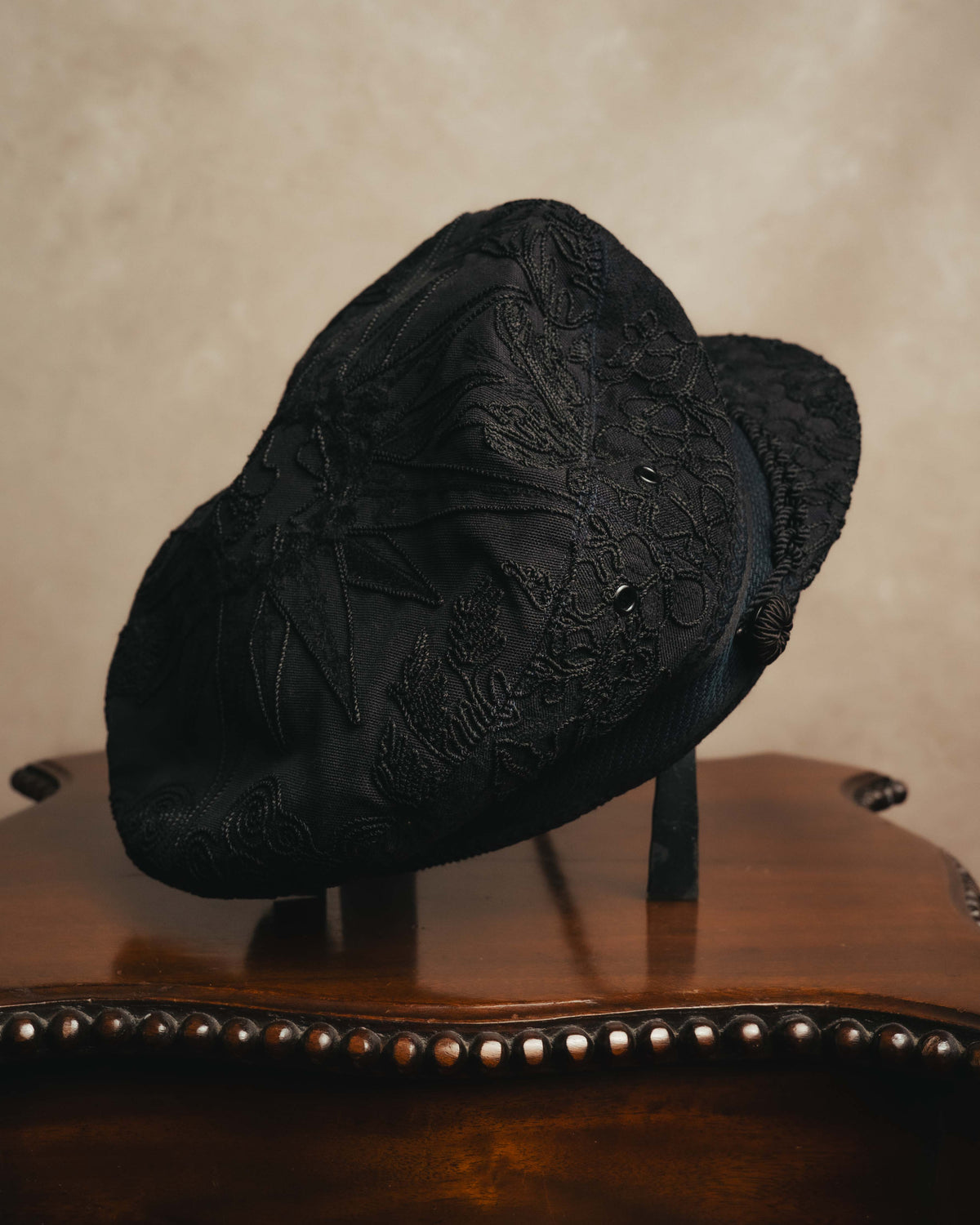 -SPECIAL- "Christian Dior" 20's Intricately embroidered botanical sailor cap