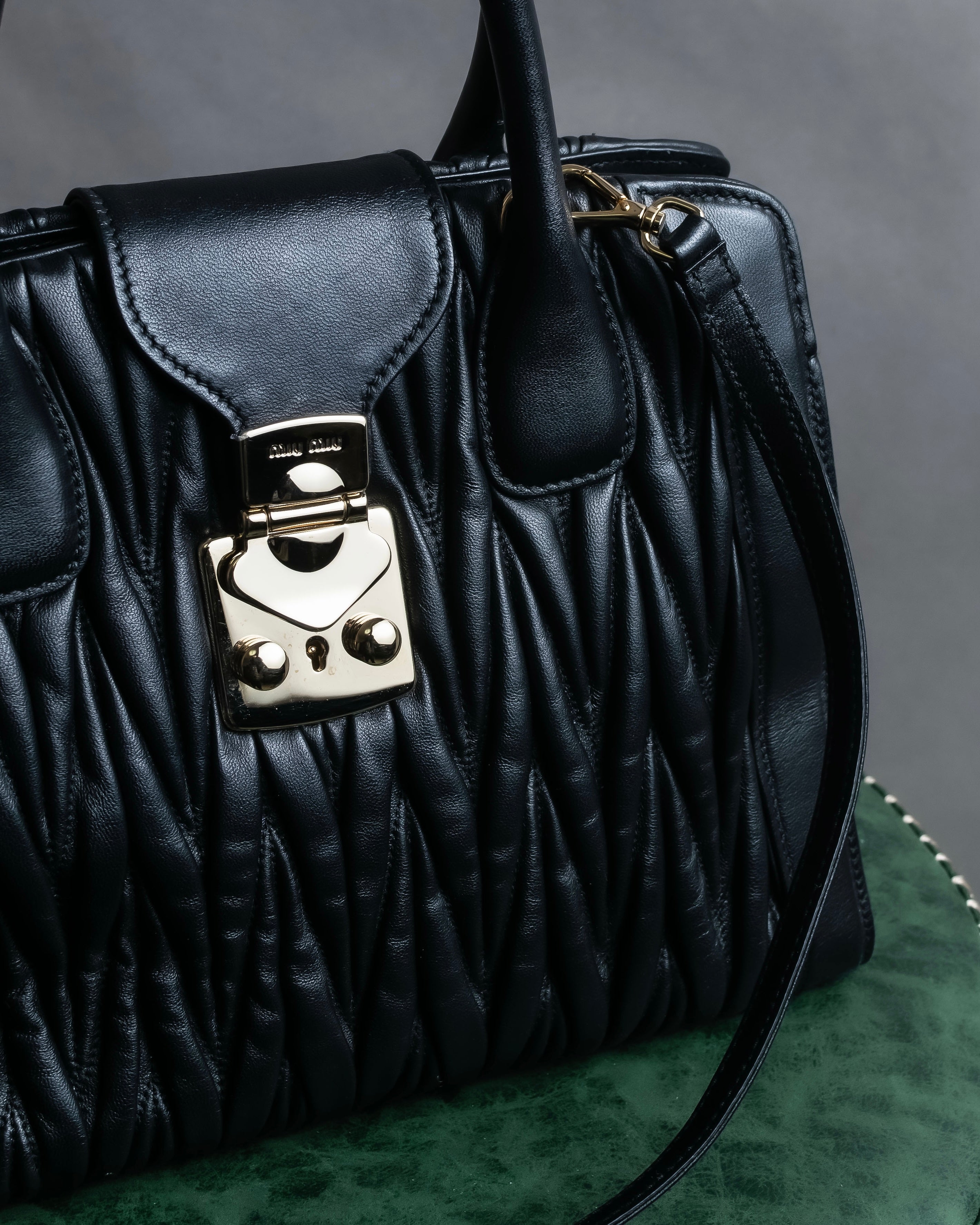 "MIU MIU" Matelasse design 2way leather bag