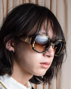 "Christian Dior" Tortoiseshell buckle detail sunglasses