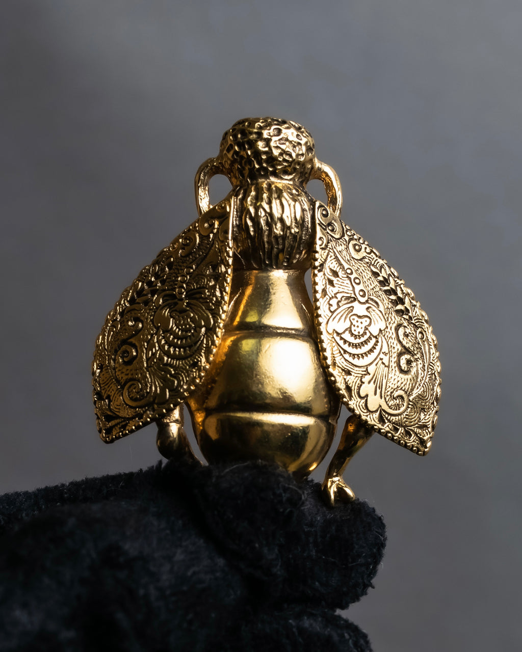 "Christian Dior" Bee motif gold brooch