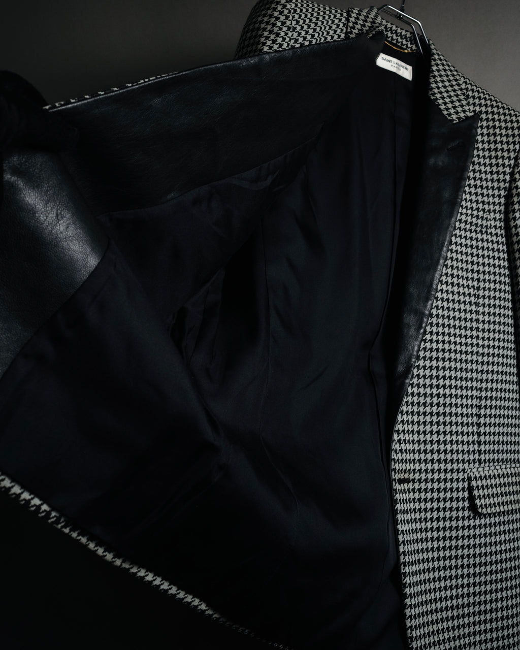 –SPECIAL– "SAINT LAURENT PARIS"
10’s Houndstooth leather-lapel peak blazer