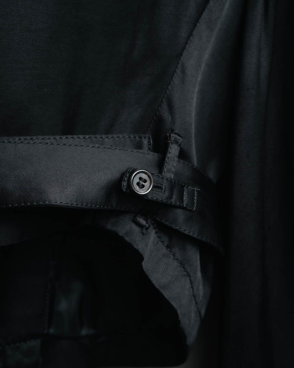 -SPECIAL- “ANN DEMEULEMEESTER” Pre-2012 asymmetric cropped satin biker jacket