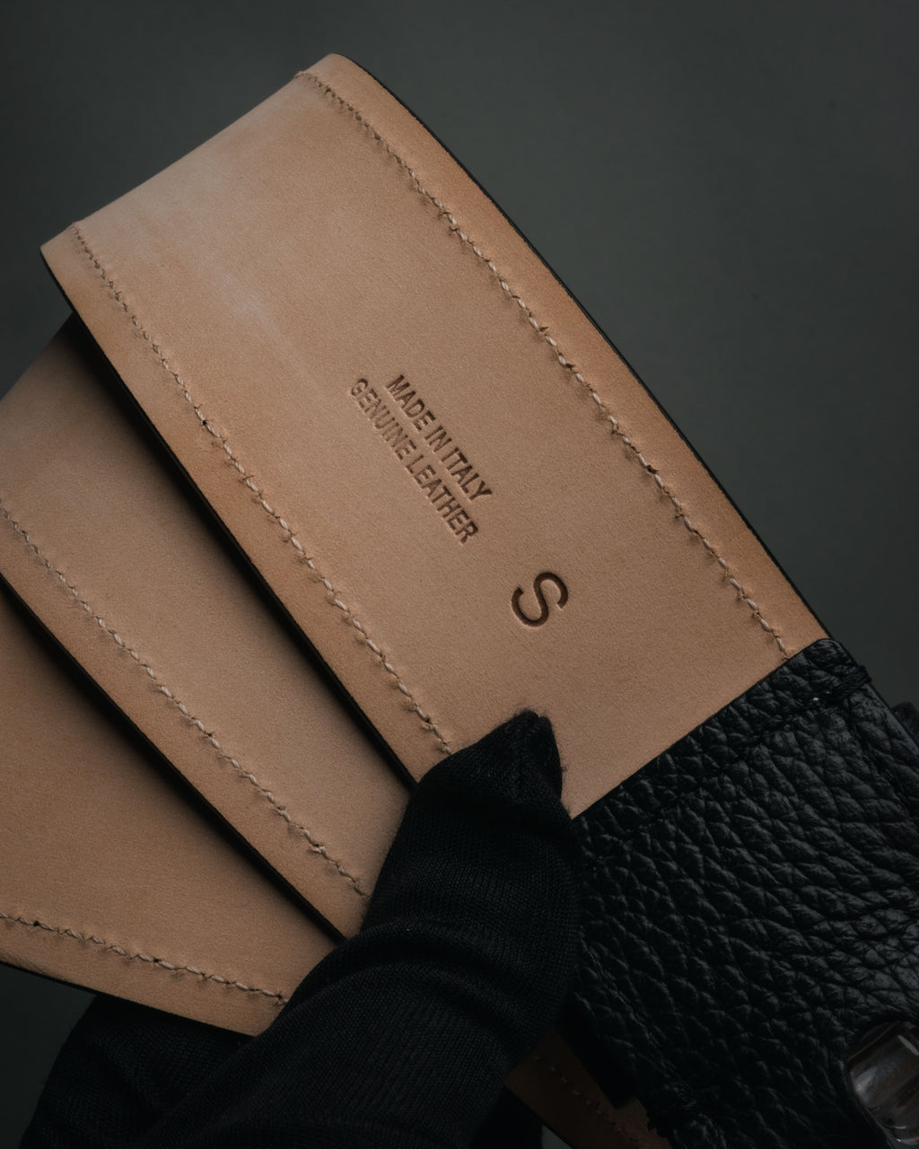 “Maison Margiela” 2016-2022 Clear calendar buckle grained leather belt