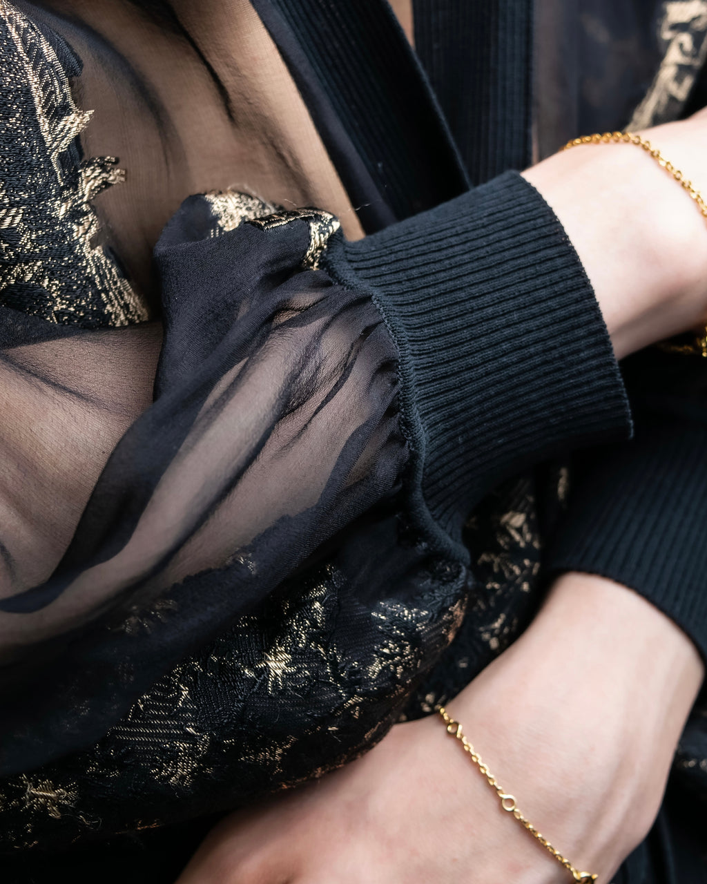 "HERMES" Embroidered design see through cardigan