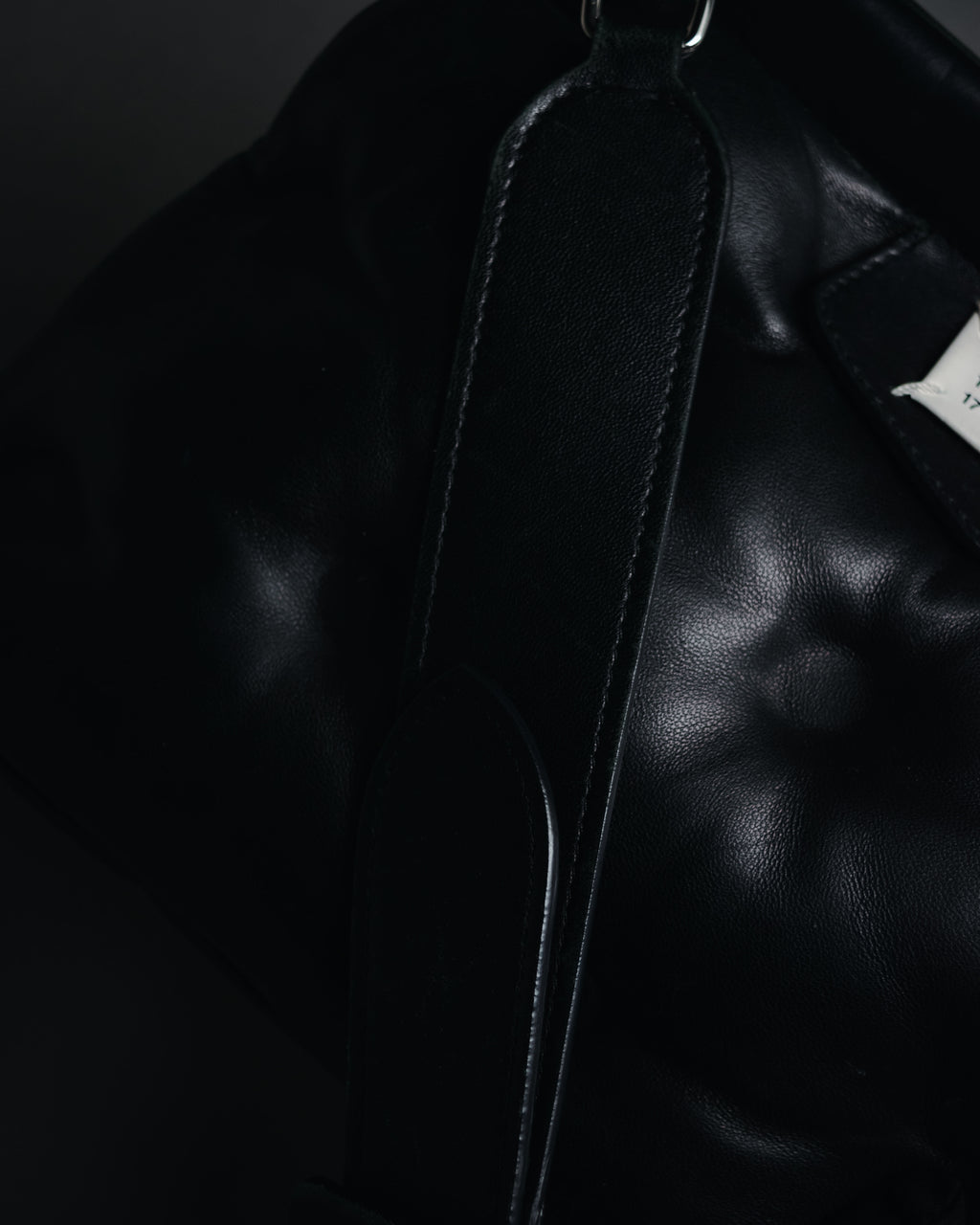 –SPECIAL– "Maison Margiela" 18’s-21’s Quilted pillow leather shoulder bag