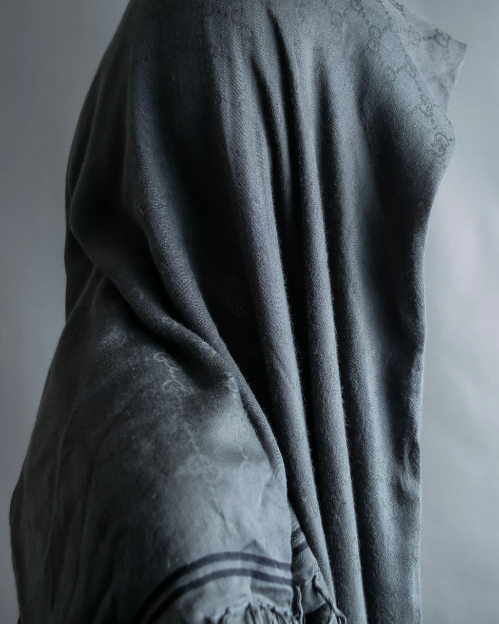 "GUCCI" GG pattern fringe detail scarf