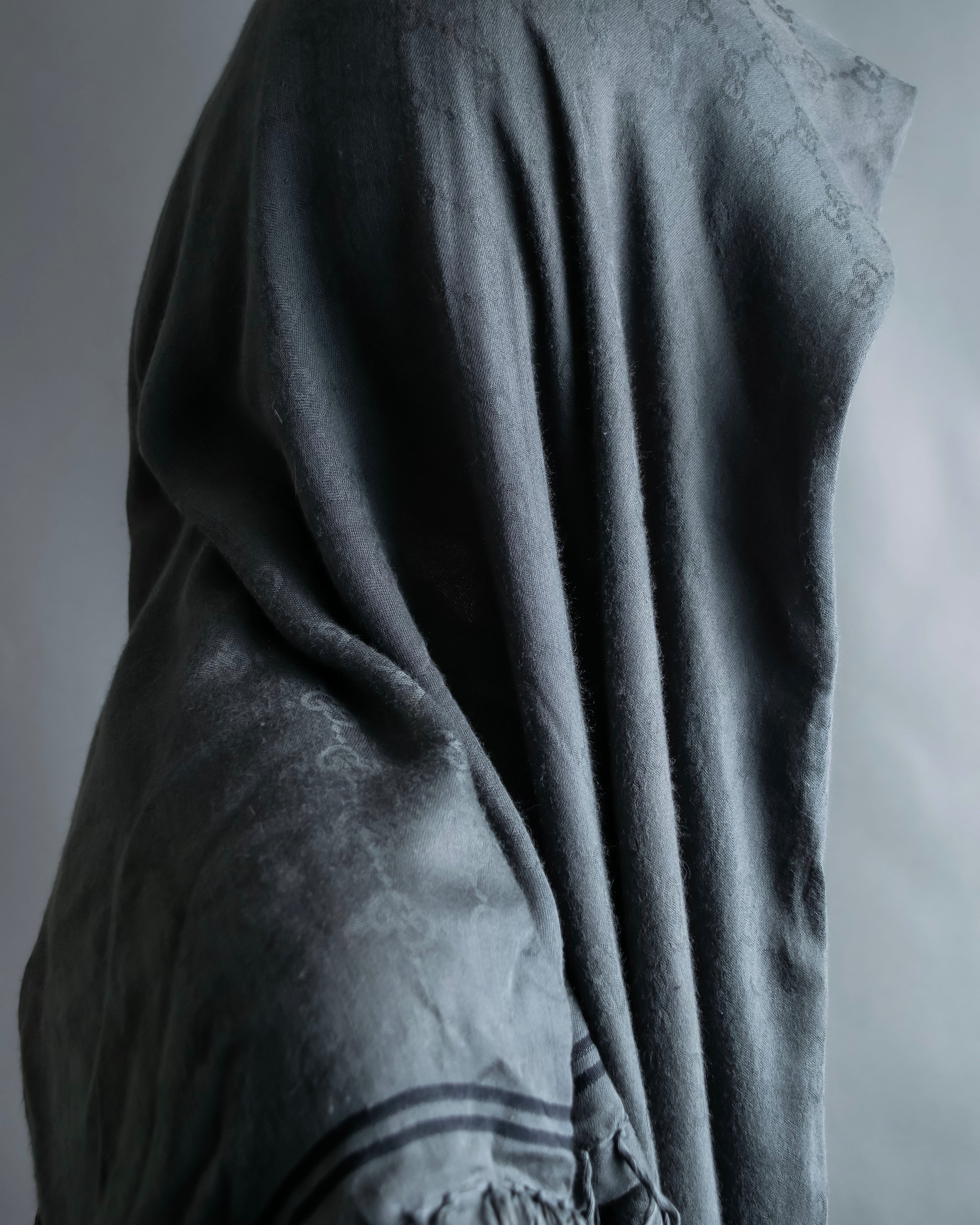 "GUCCI" GG pattern fringe detail scarf