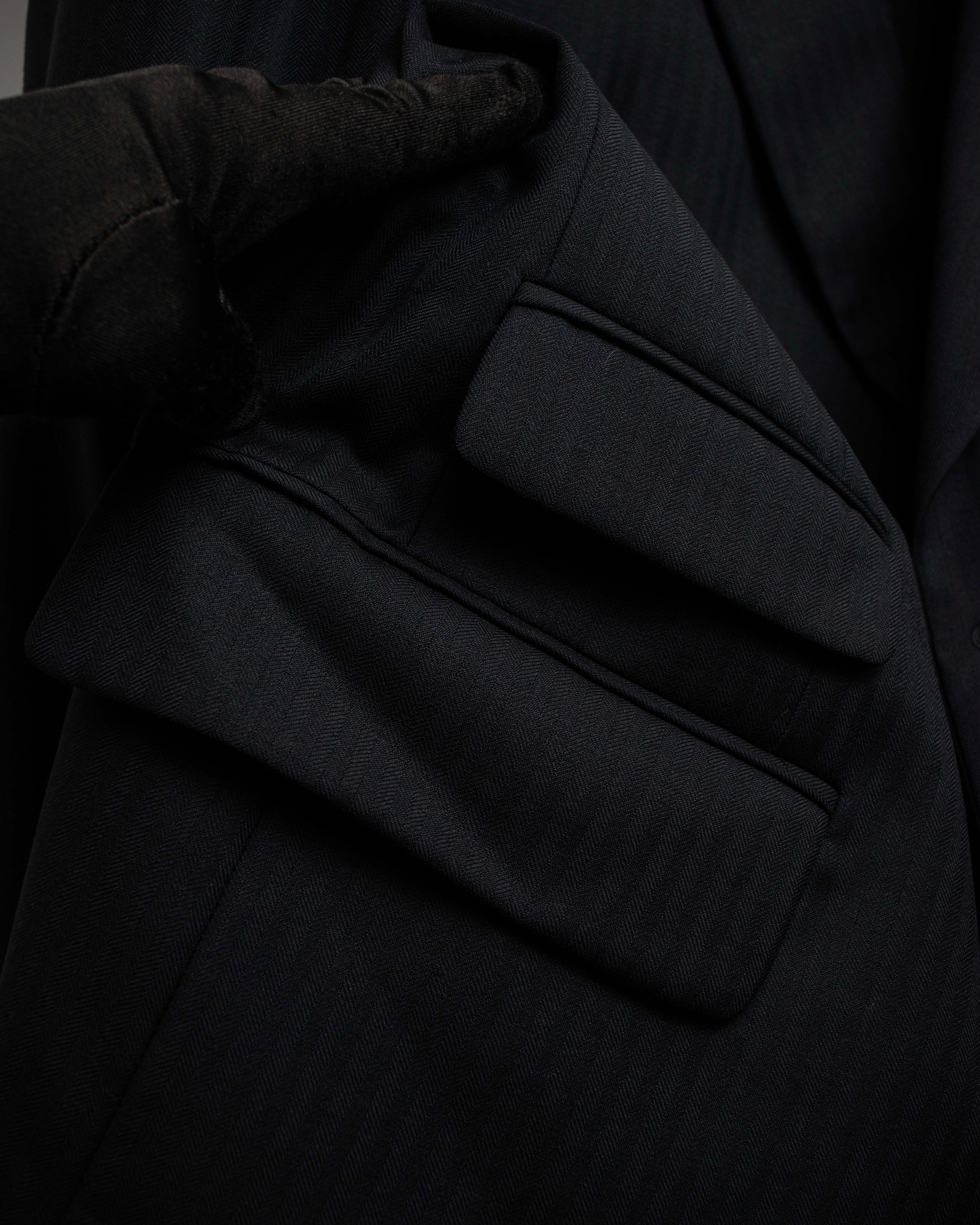 "YVES SAINT LAURENT" Classical tailoring shadow stripe pattern set up