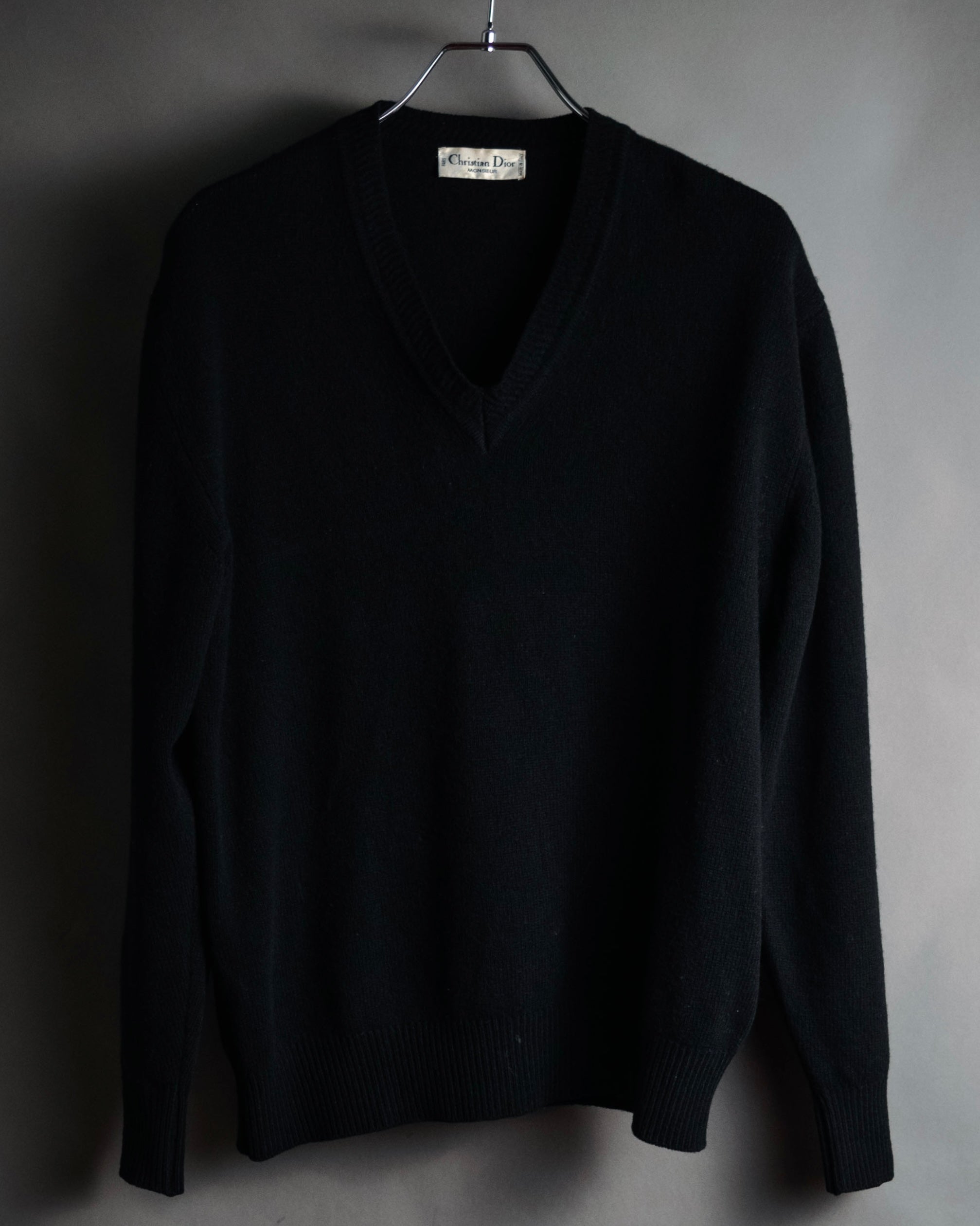 “Christian Dior MONSIEUR” 80’s-90’s Deep v-neck pure wool knit