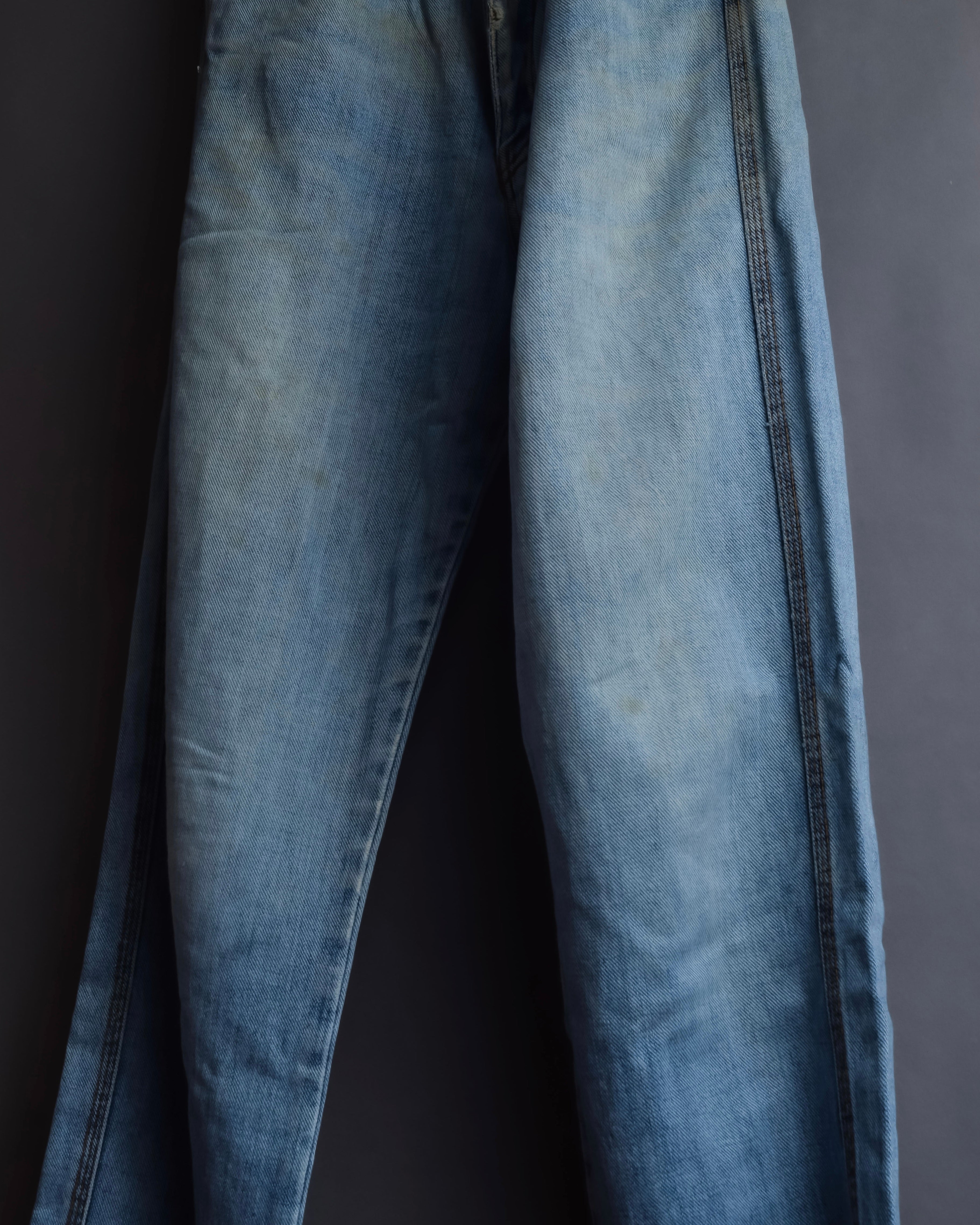 "JEAN PAUL GAULTIER JEANS" Beautiful fade button fly straight denim