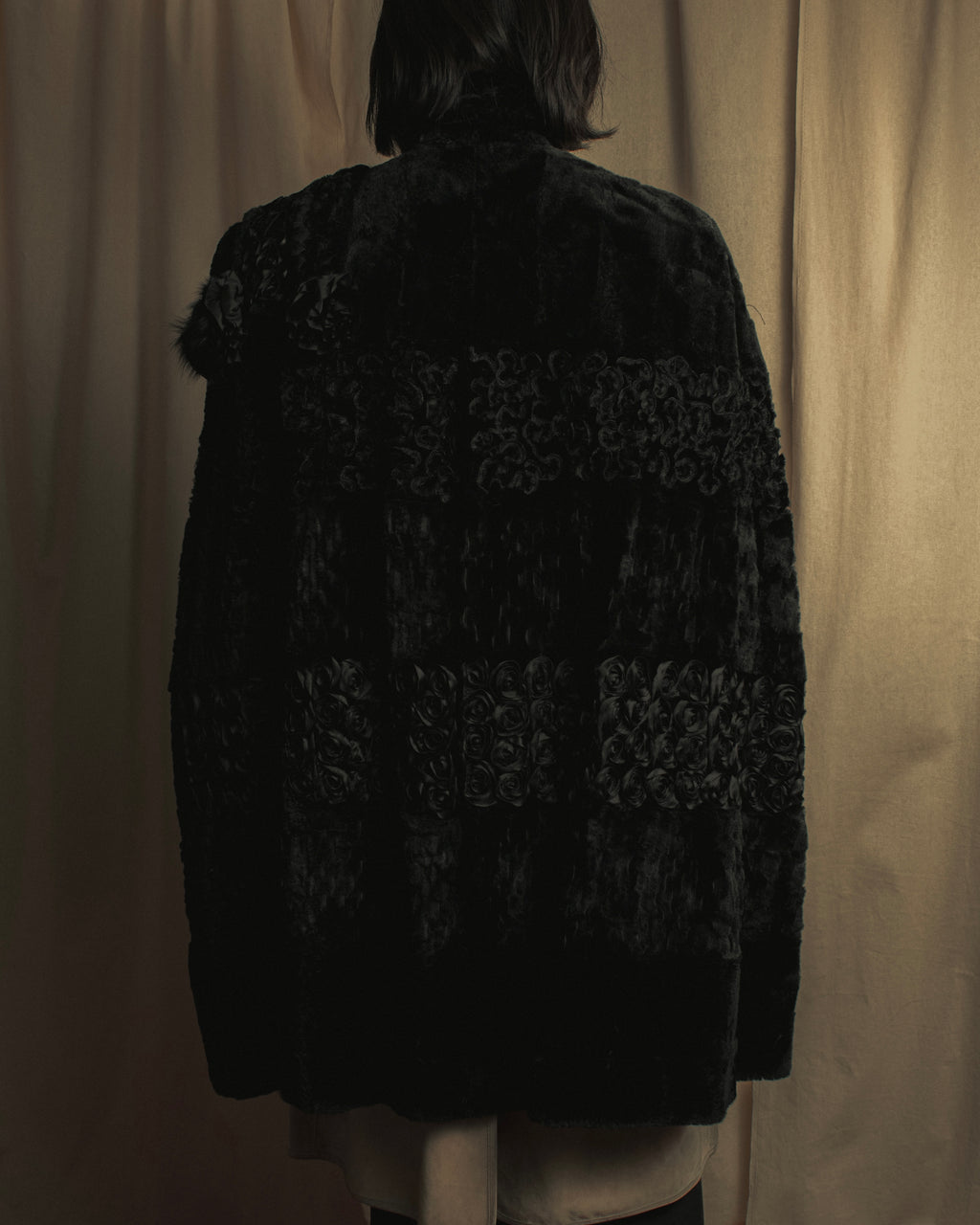 -SPECIAL- "FENDI" 90s Karl Lagerfeld-era lattice fur cape