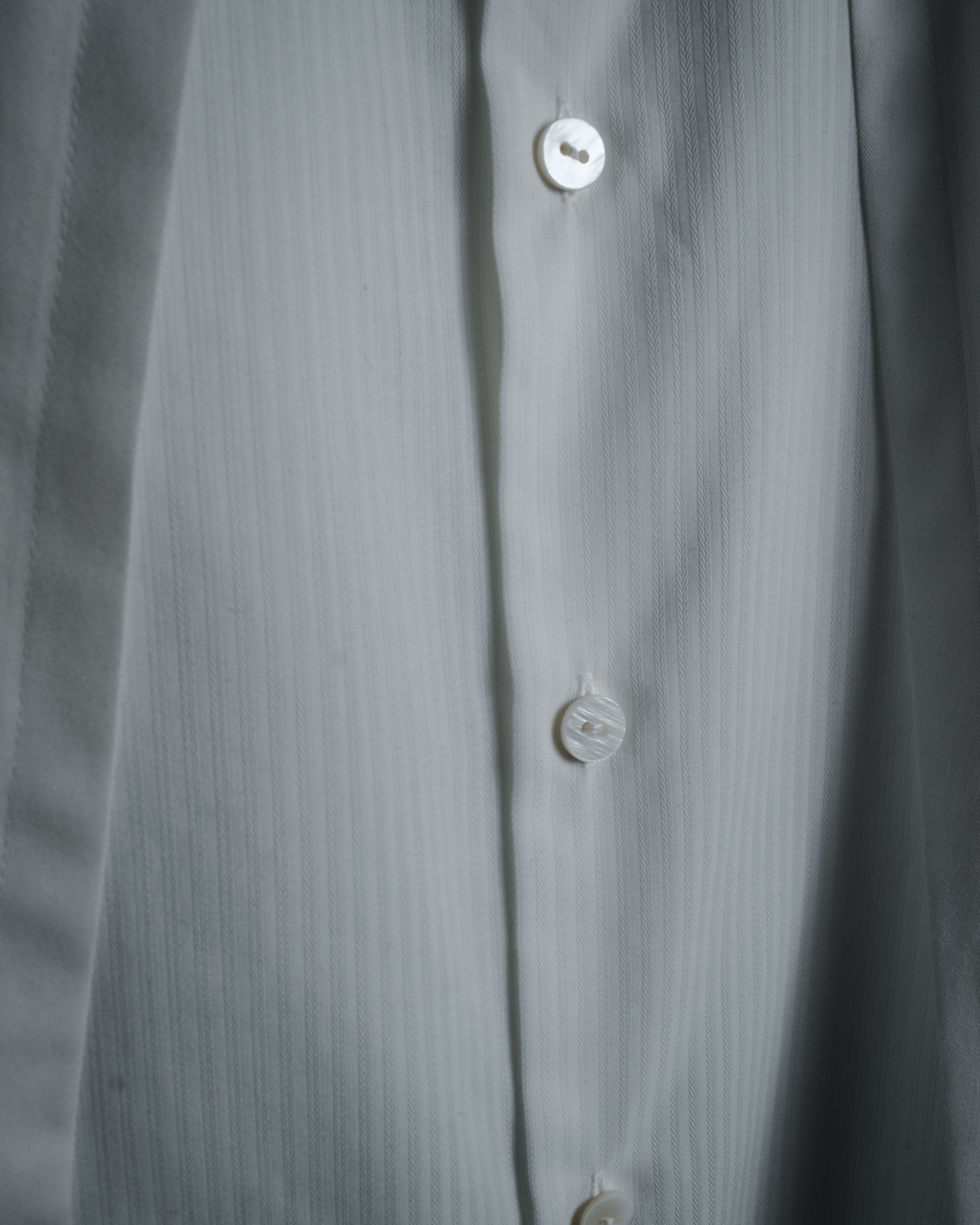 –SPECIAL– "BALENCIAGA" 2005-06’s Round collar chin tab paneled dress shirt