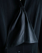 "HERMES" Ribbon scarf detail shaped coat