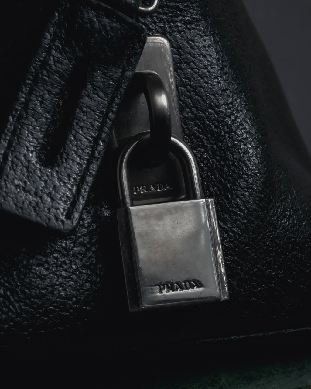 "PRADA" 90’s-00’s Vitello daino leather doctor bag